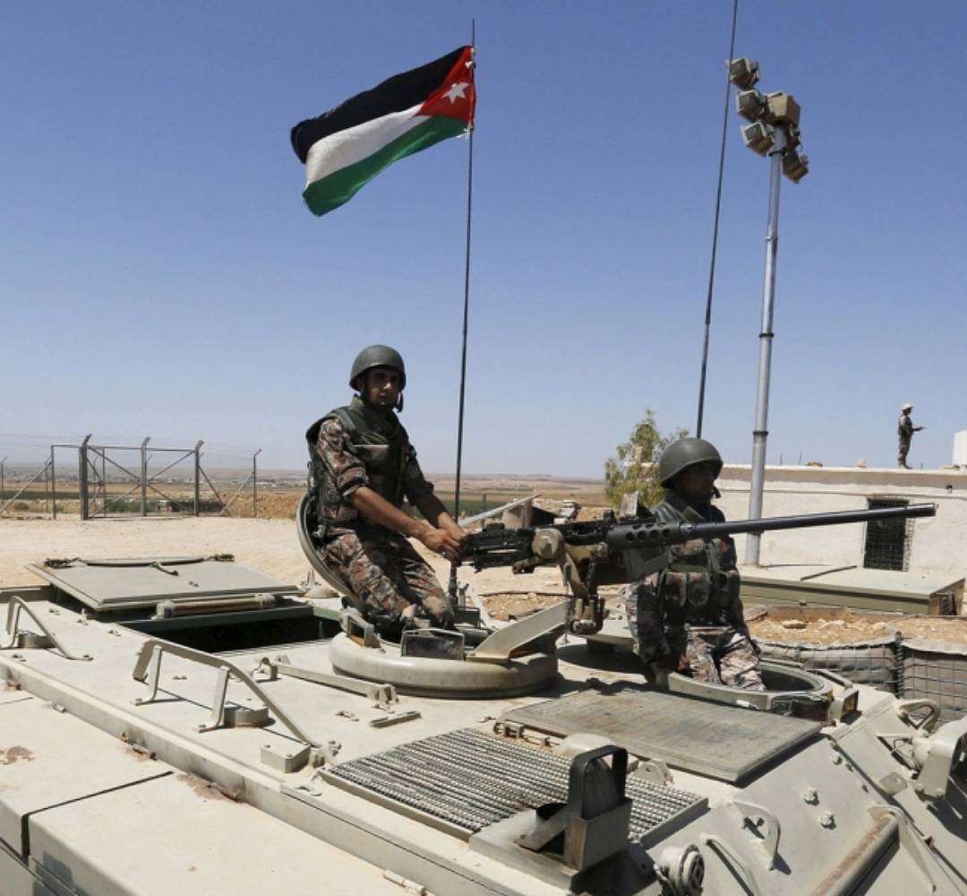 شهيد و3 اصابات من الجيش الاردني في اشتباك مع مهربين عبر الحدود