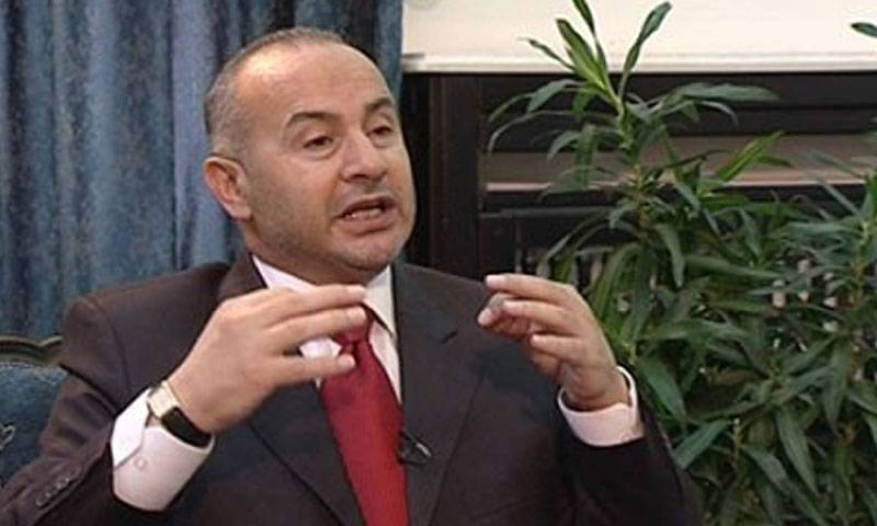 كتب الأستاذ خالد العبود.. 