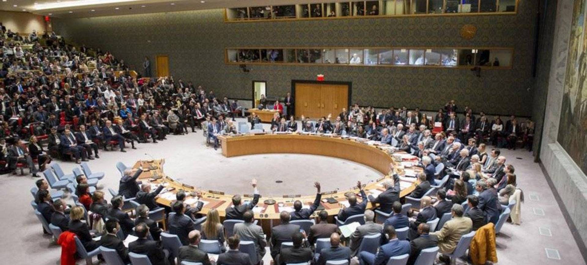 الولايات المتحدة الأمريكية طلبت عقد جلسة طارئة لمجلس الأمن الدولي الإثنين المقبل حول أوكرانيا.