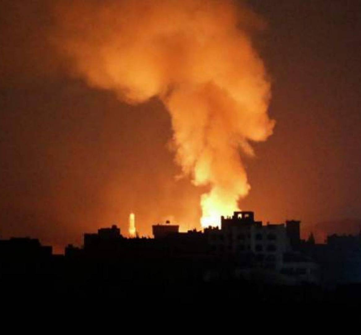 طيران العدوان الأمريكي السعودي الإماراتي يعاود استهداف العاصمة صنعاء والمحافظة