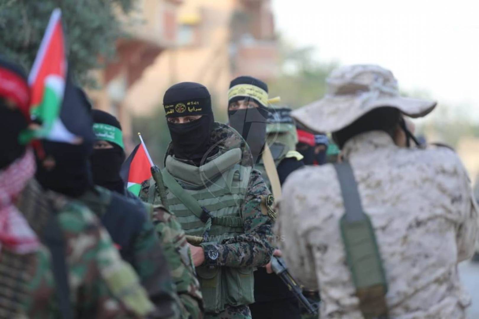 تحية لرافعي راية المقاومة راية الحرية والتحرير.\ جبهة الخلاص الوطني الفلسطيني