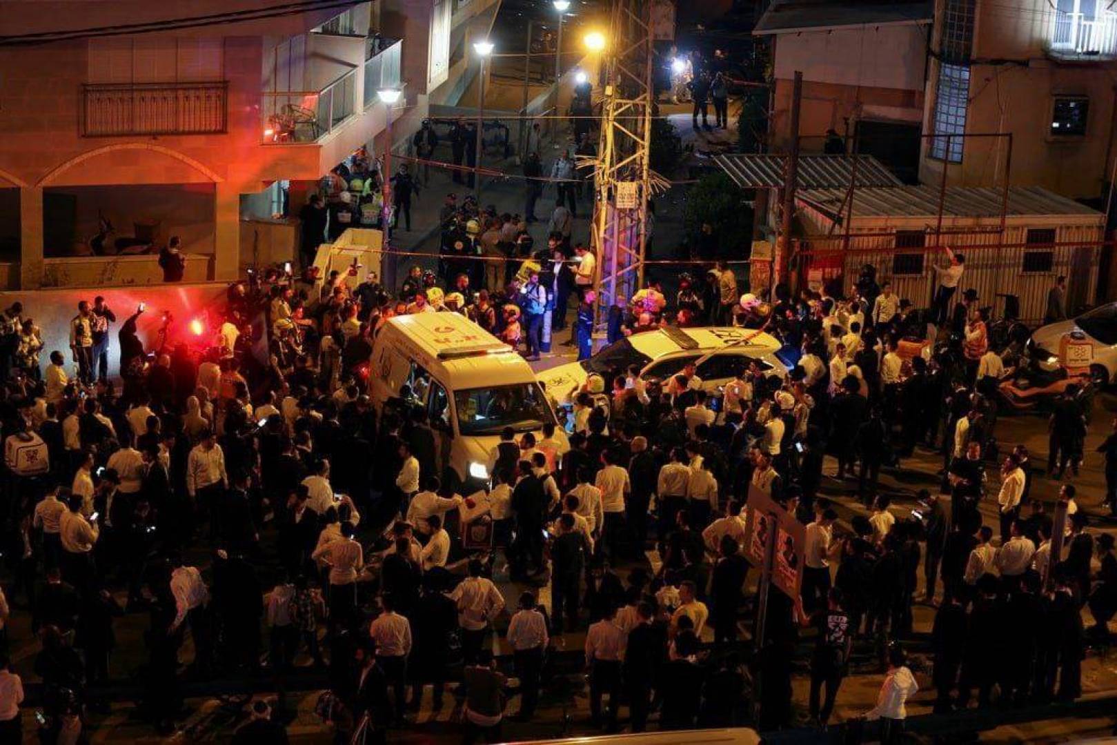 جبهة الخلاص الوطني الفلسطيني تنعى المقاوم البطل ضياء حمارشة الذي أستشهد اليوم بعد ان نفذ ورفاقه العملية البطولية في رامات غان وبني براك في تل ابيب.