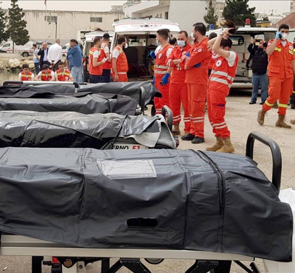 9 وفيات بينها طفلة في غرق مركب قبالة سواحل لبنان..وميقاتي يعلن الاثنين حدادا عام