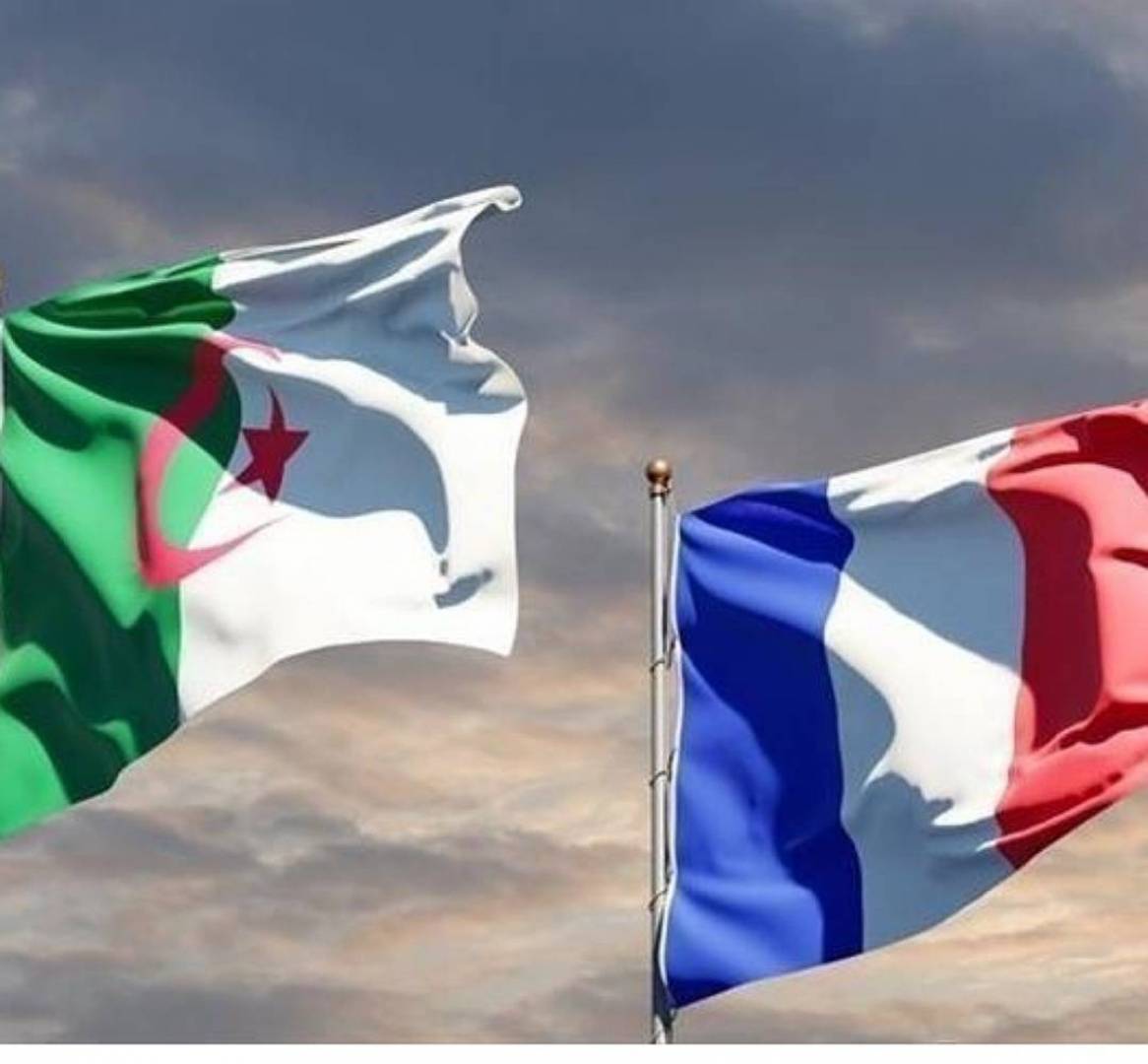 مقاطعة اللغة الفرنسية تتسع....عزم جزائري على إنهاء التعامل بها