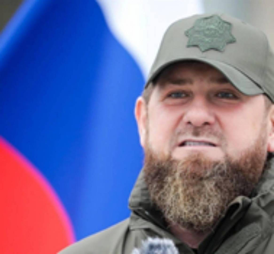 استسلام أكثر من 1000 جندي من قوات المشاة البحرية الأوكرانية