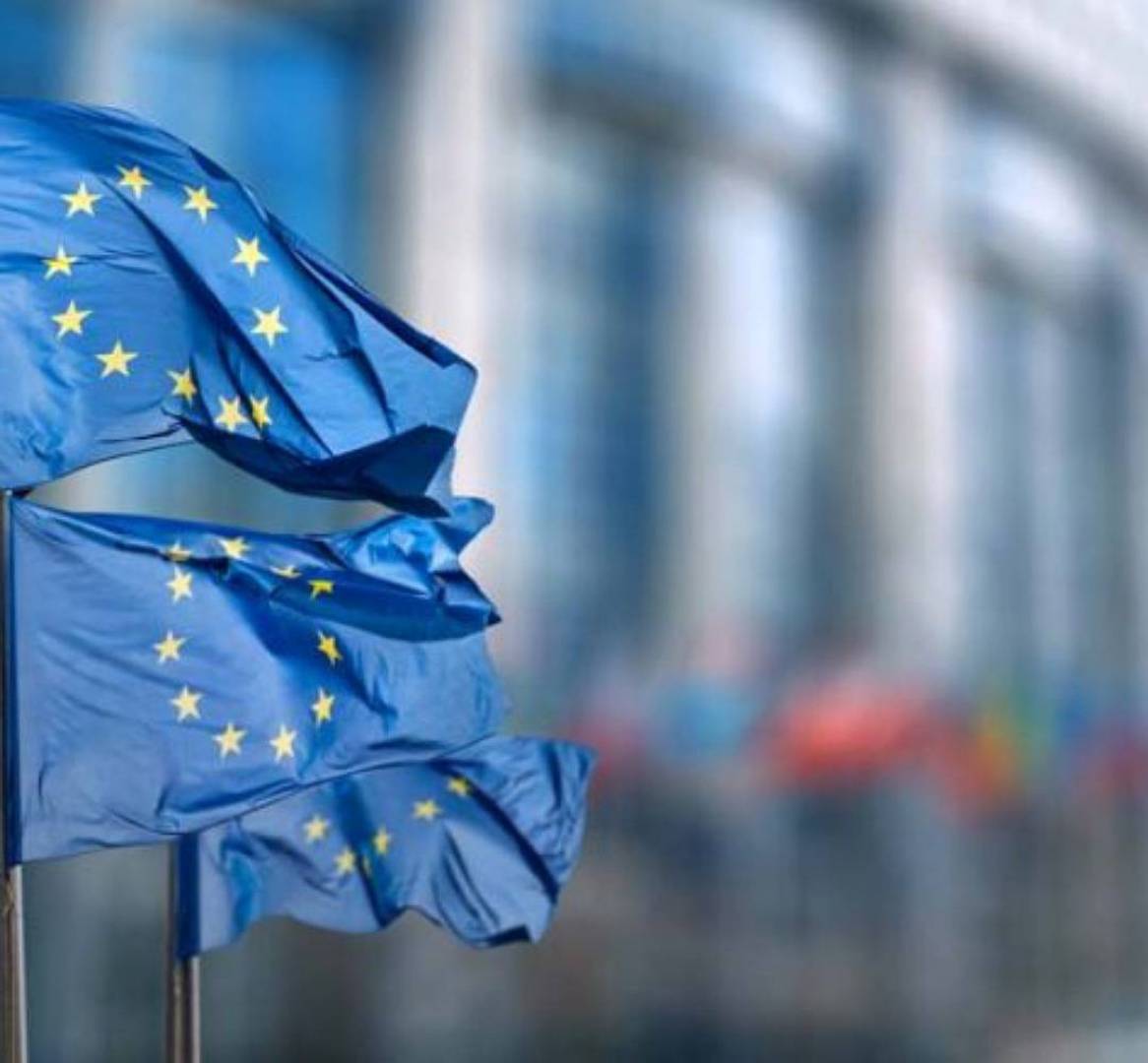 بولندا تعتزم مصادرة الممتلكات والأصول الروسية..والاتحاد الأوروبي يناقش فرض حظر نفطي على روسيا