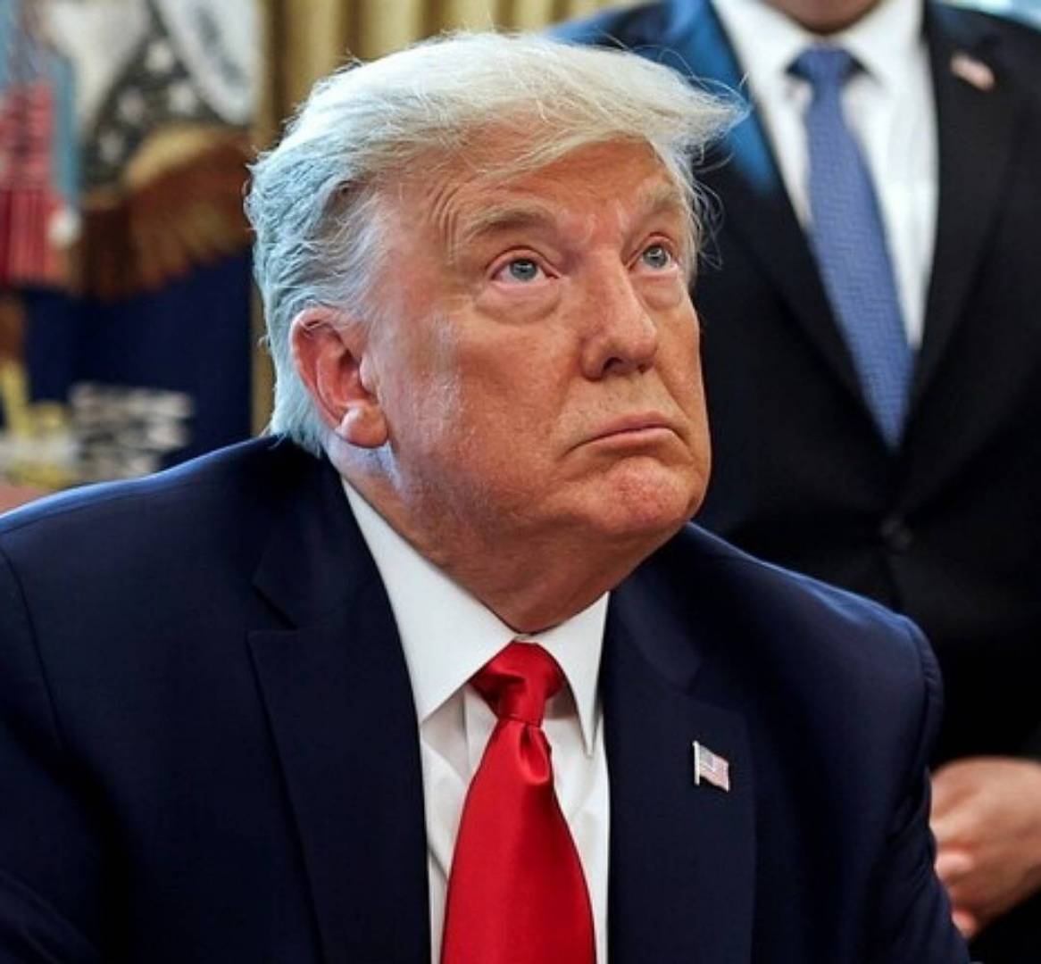 واشنطن تبحث عن هدايا تلقاها ترامب في 2020..