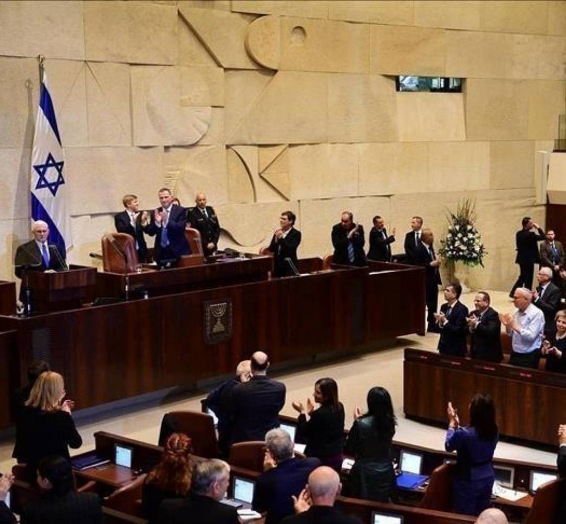 المعارضة الإسرائيلية تعتزم طرح مشروع قانون لحل الكنيست