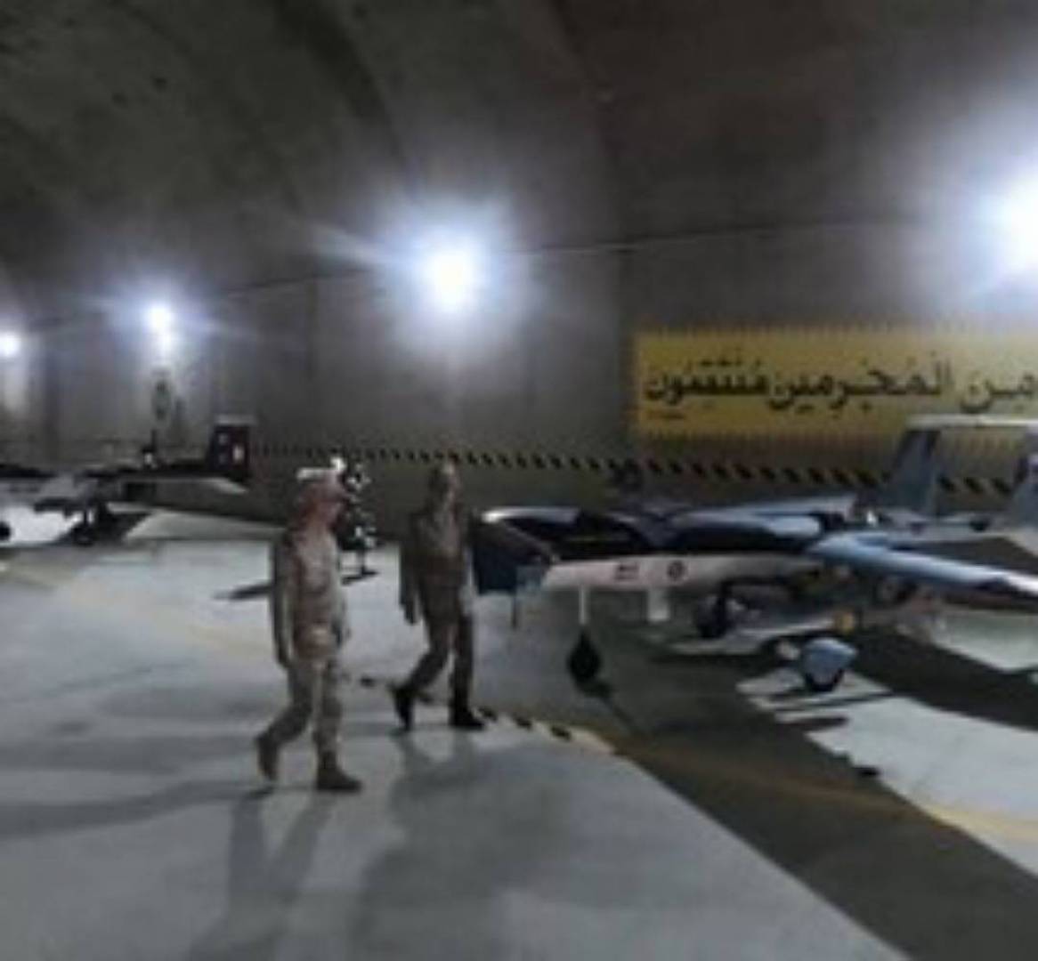 أحدث الانجازات الإيرانية...قاعدة سريّة للطائرات العسكرية المسيرة