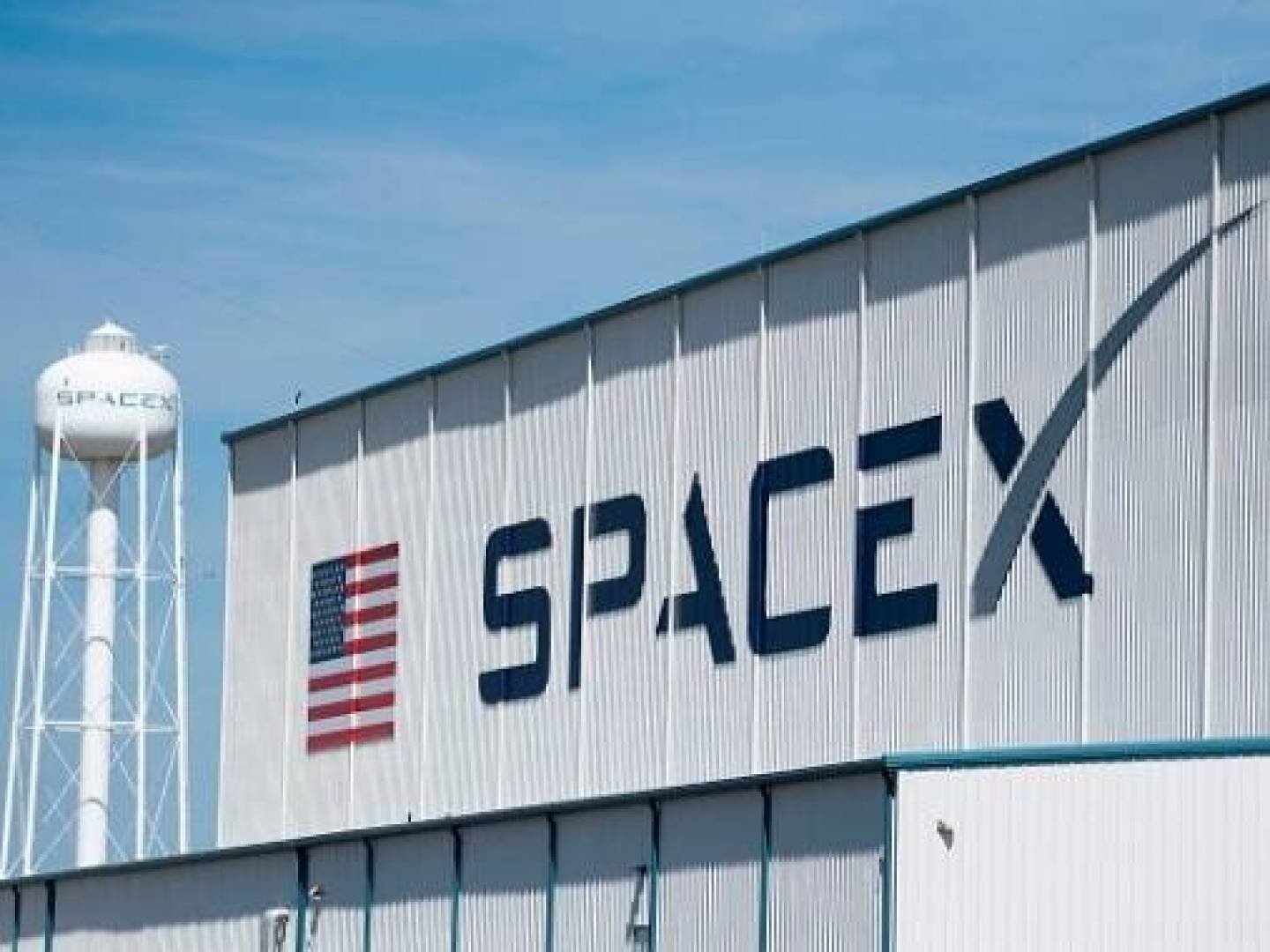 الولايات المتحدة الأمريكية تحرم 