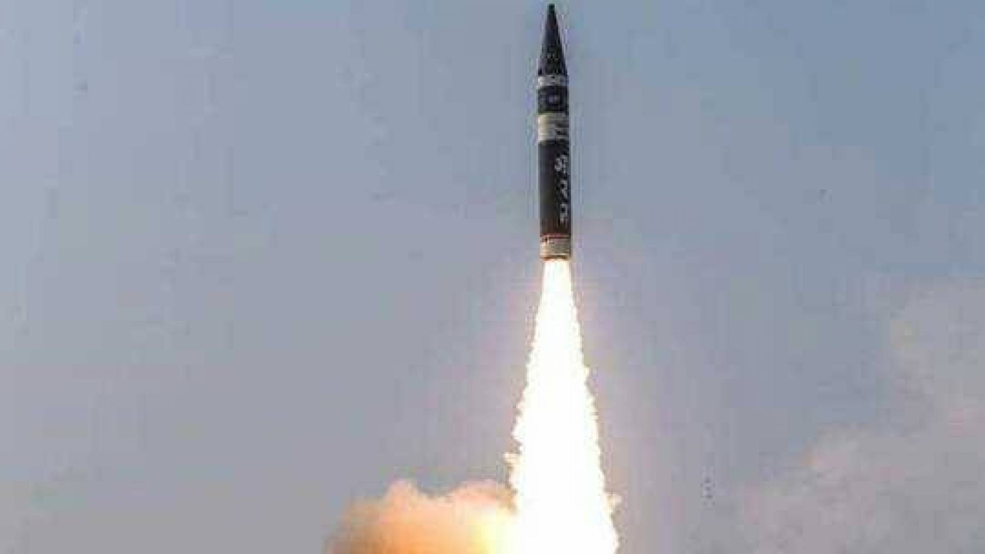 الهند تختبر بنجاح صاروخا باليستيا أطلق من عواصة نووية