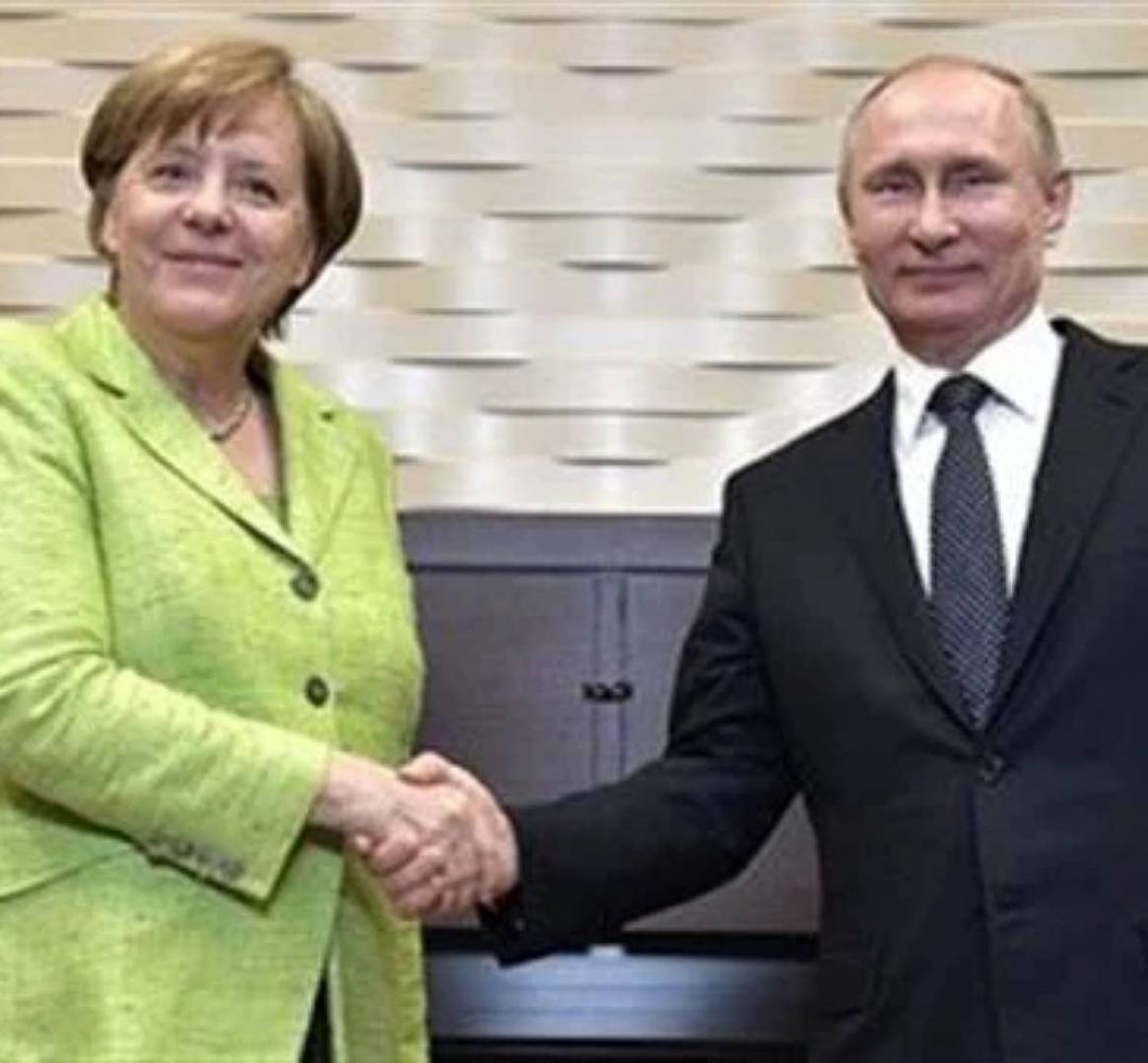 ميركل: لا سلام في أوروبا بدون روسيا.. ويجب أخذ تهديدات بوتين بجدية