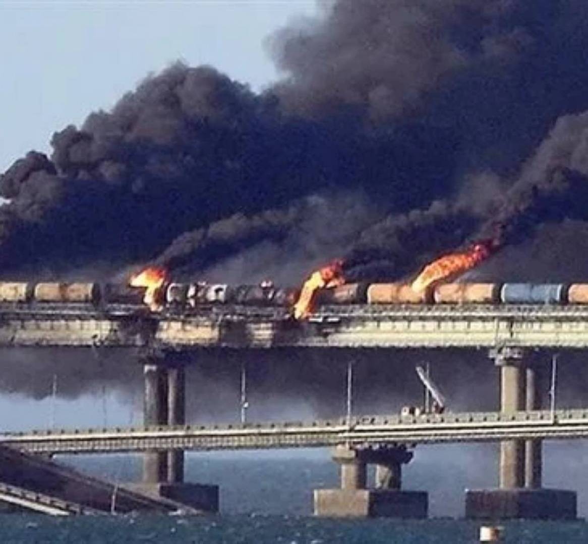 واشنطن ترفض التعليق على انفجار جسر القرم