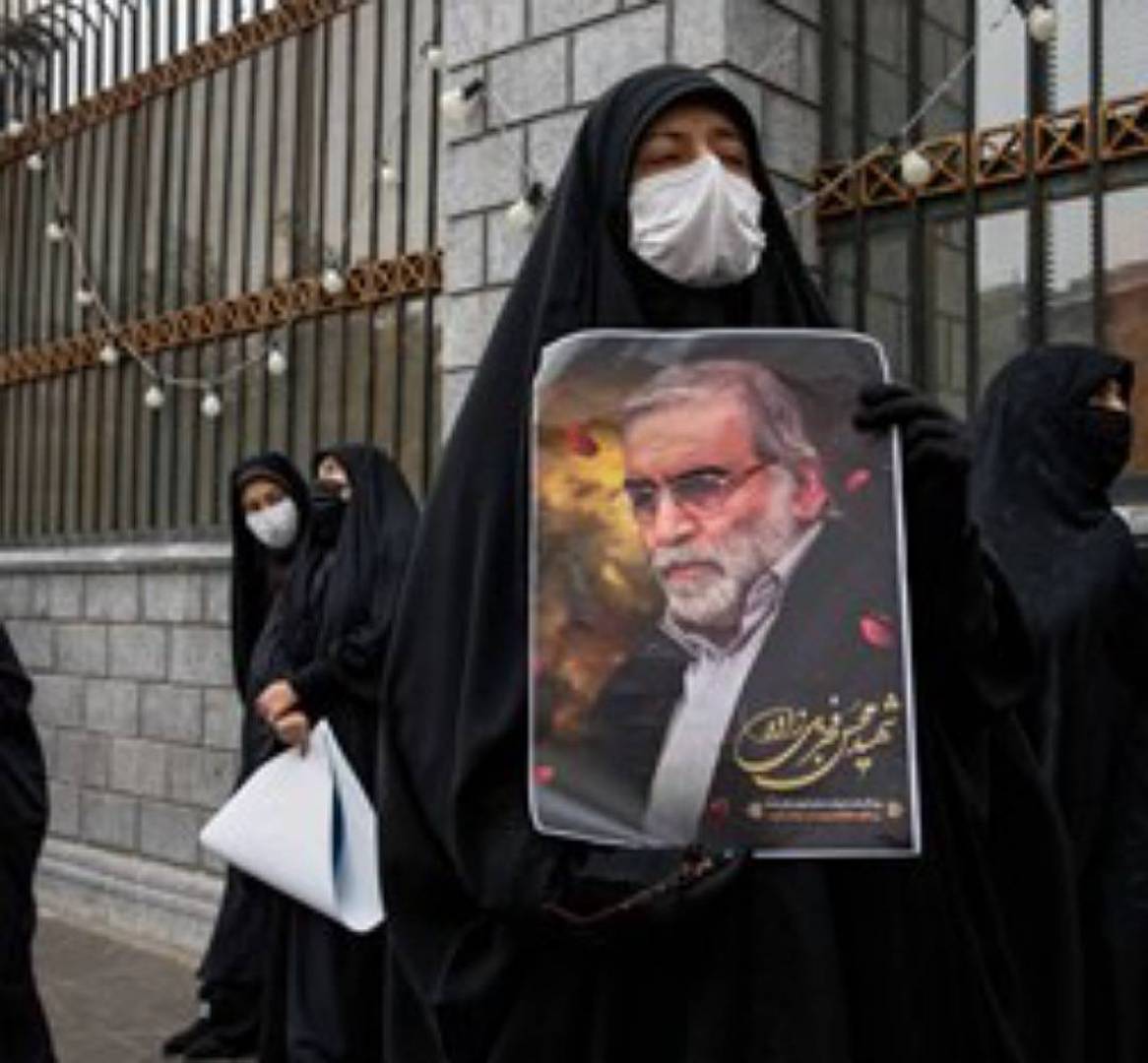 إيران تصدر قراراً بتجريم متورطين في اغتيال محسن فخري زاده