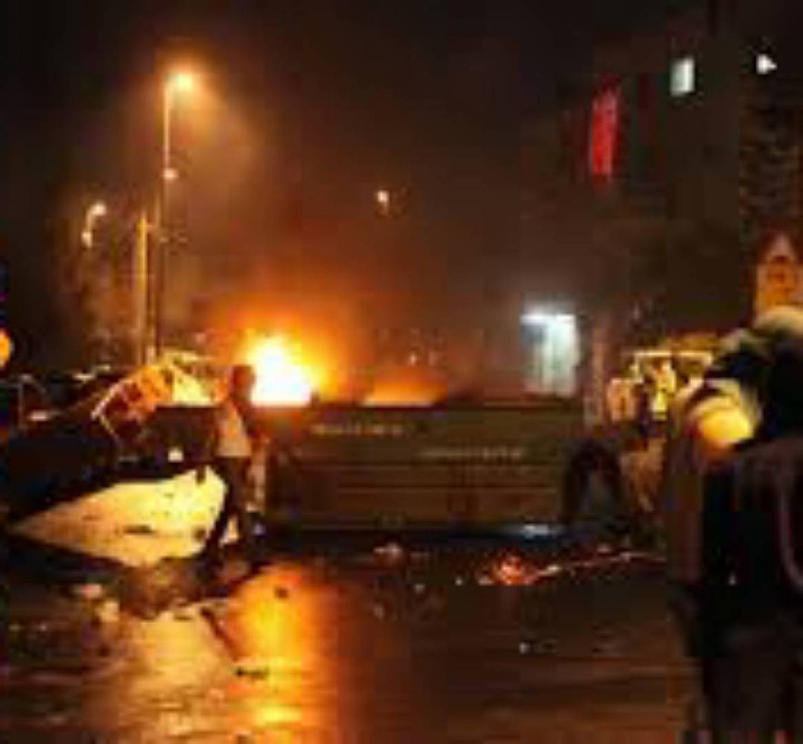 رفضا للحصار...أهالي مخيم شعفاط بالقدس يعلنون العصيان المدني المفتوح