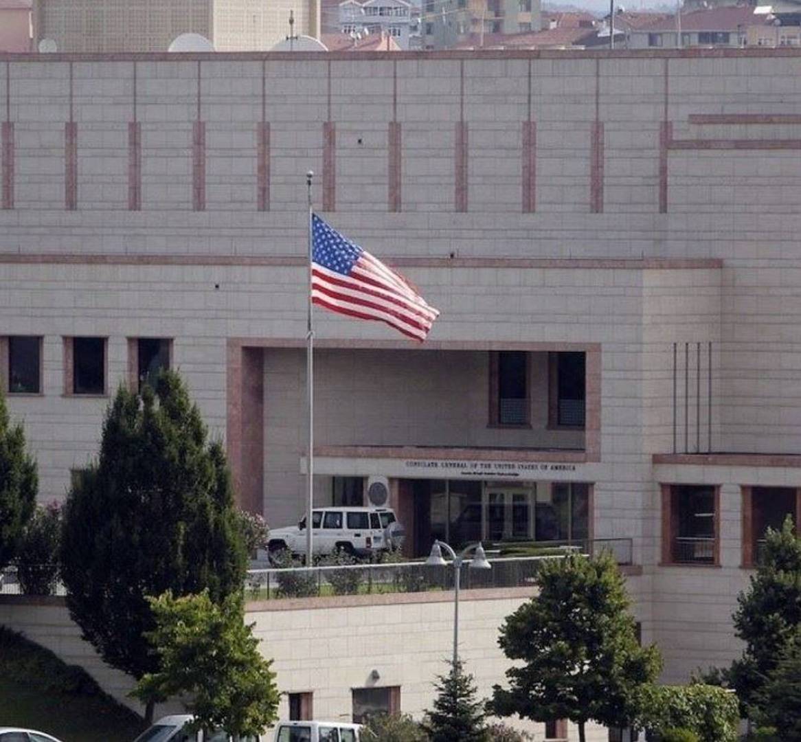 السفارة الأمريكية في دمشق تعلق على الاقتتال الحاصل بين الجماعات الإرهابية شمال سوريا