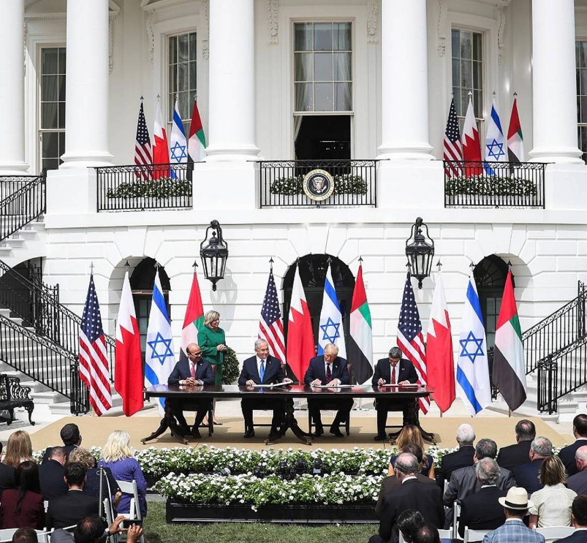 مليارات الدولارات العربية تنعش خزينة شركات السلاح الإسرائيلية...والمقابل