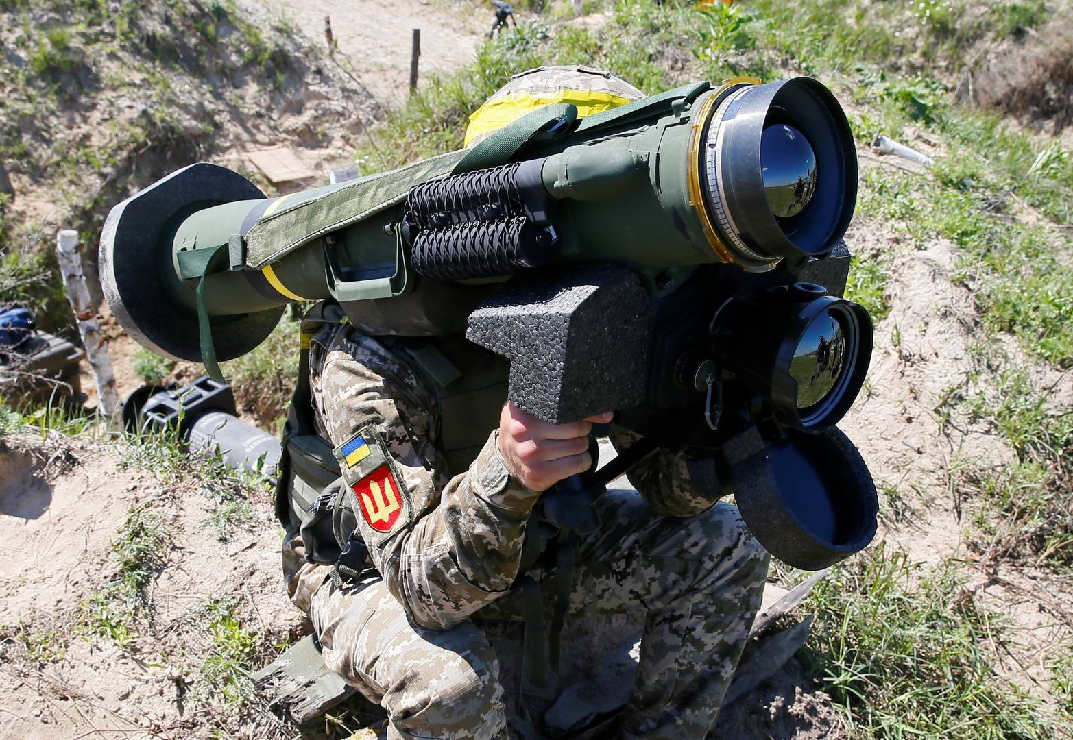 الجيش الأوكراني يتخلى عن صواريخ 
