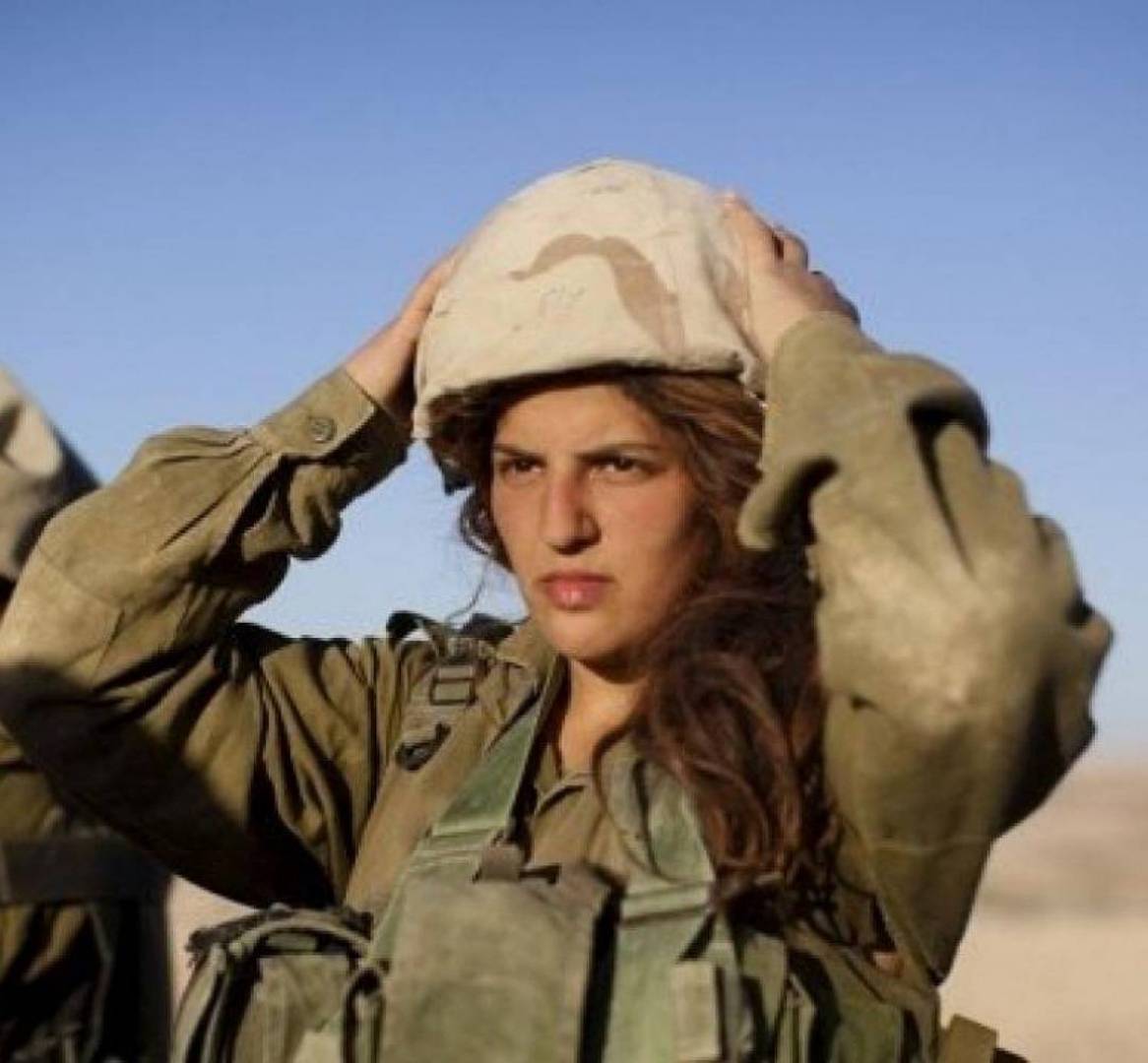 قصة مجندة إسرائيلية وجدت نفسها في إيران بالصدفة