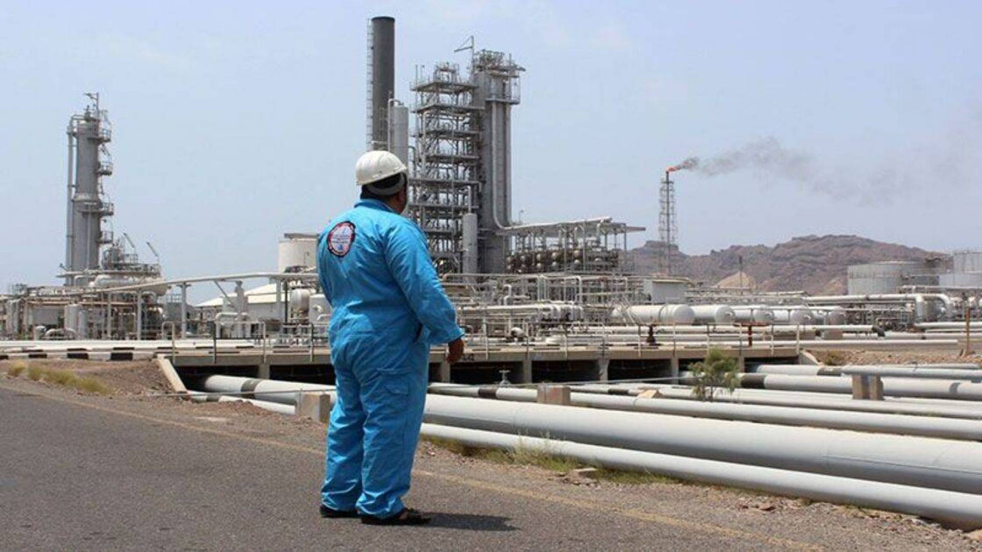 صنعاء تكشف حجم الثروات النفطية المنهوبة مؤخراً من اليمن
