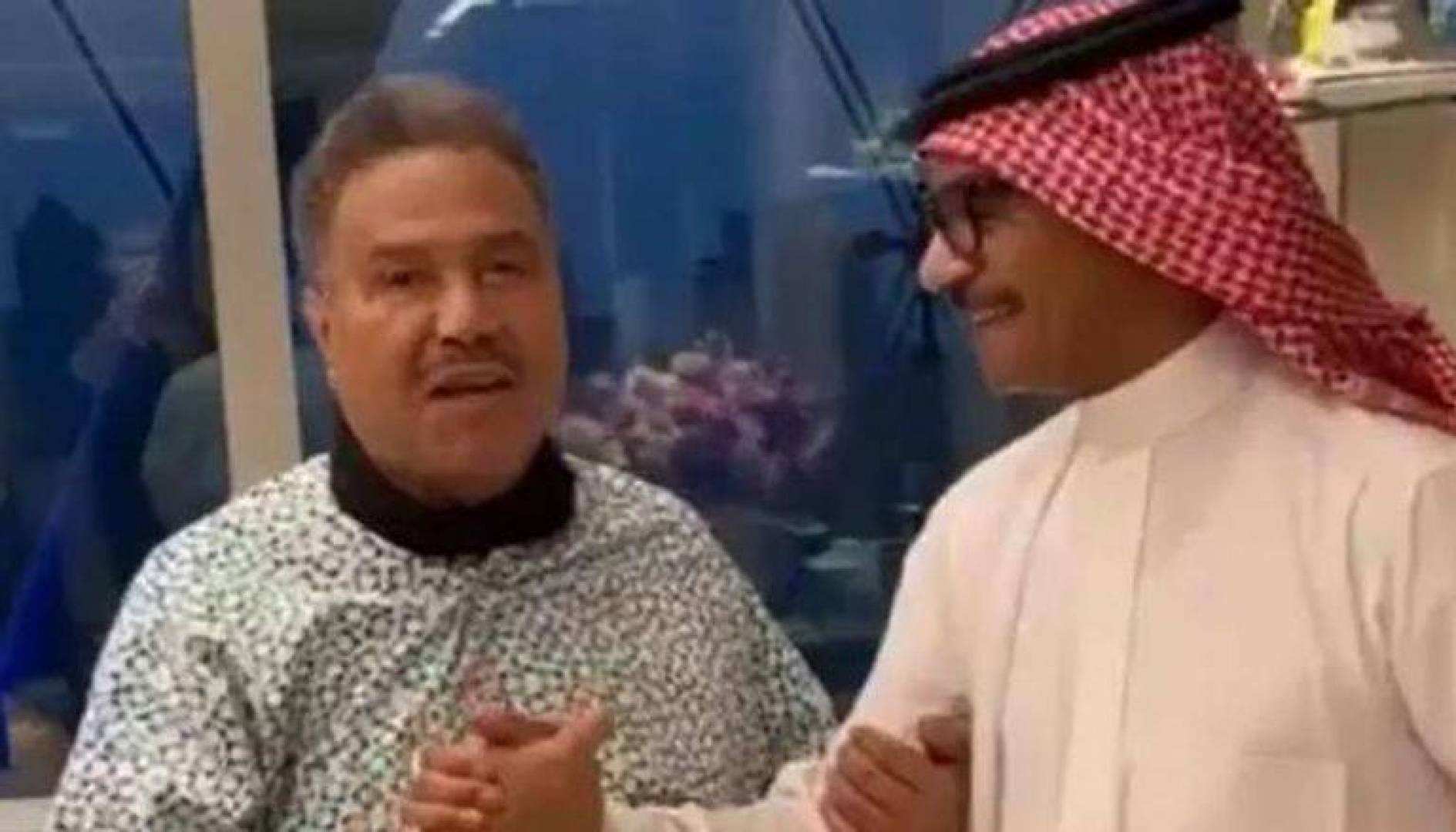 محمد عبده من المستشفى: رابح صقر سوّا أكبر معروف معايا