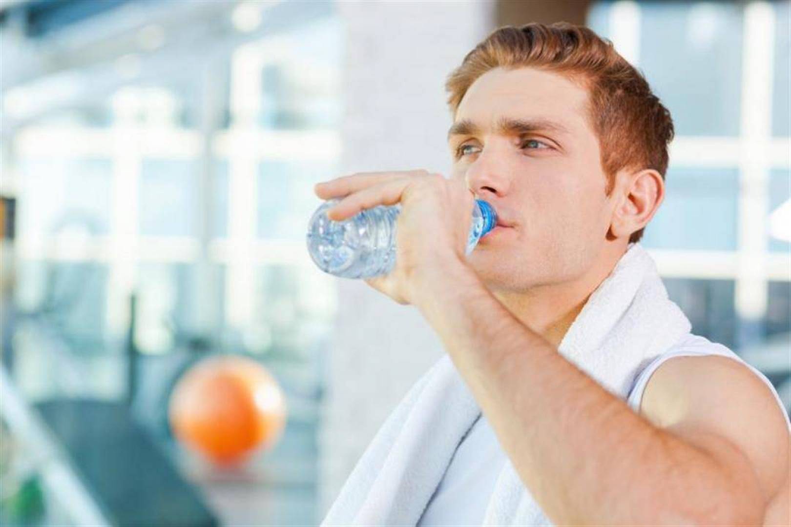 فوائد شرب الماء على الصحة والجسم ومخاطر نقصه