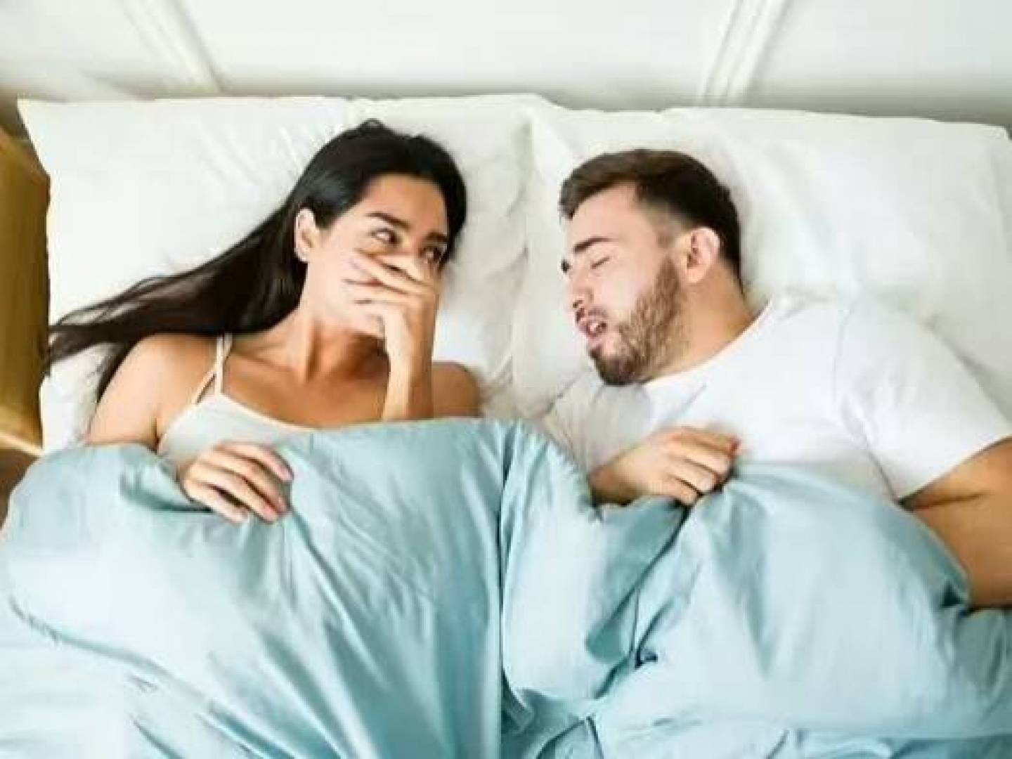 أطعمة تساعد في التخلص من رائحة الفم الكريهة