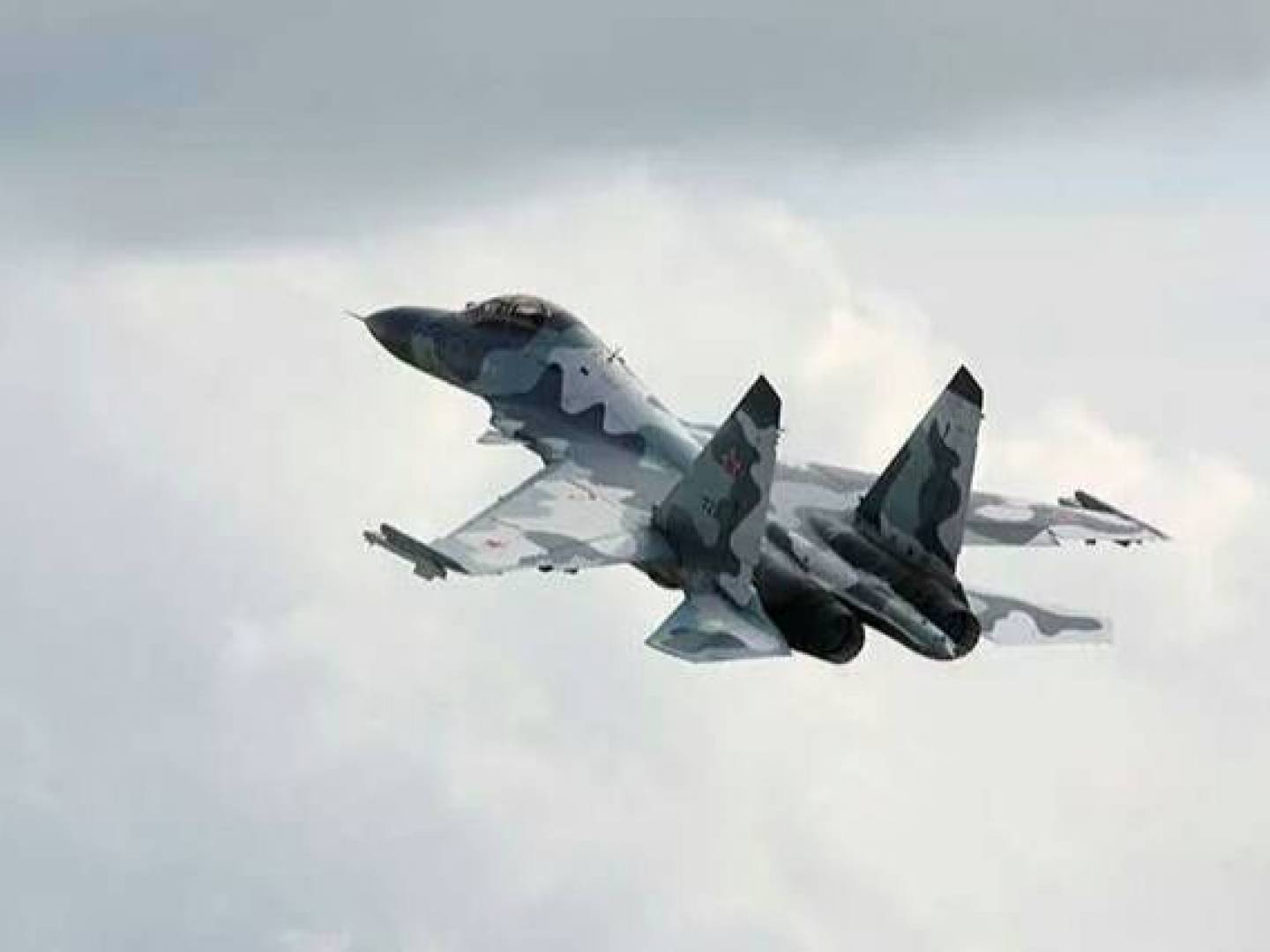صفقة روسية لتسليم إيران مقاتلات Sukhoi Su-35 Felon-E