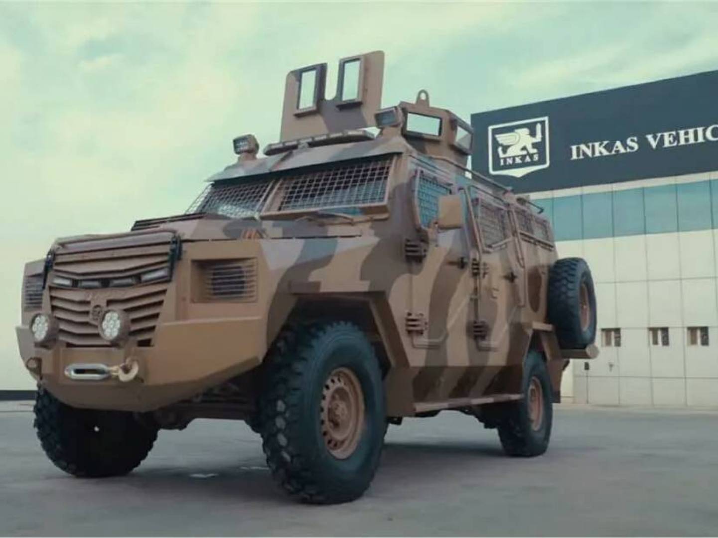 مدرعات Titan-S 4x4 تدخل الخدمة رسميا في الجيش الأوكراني