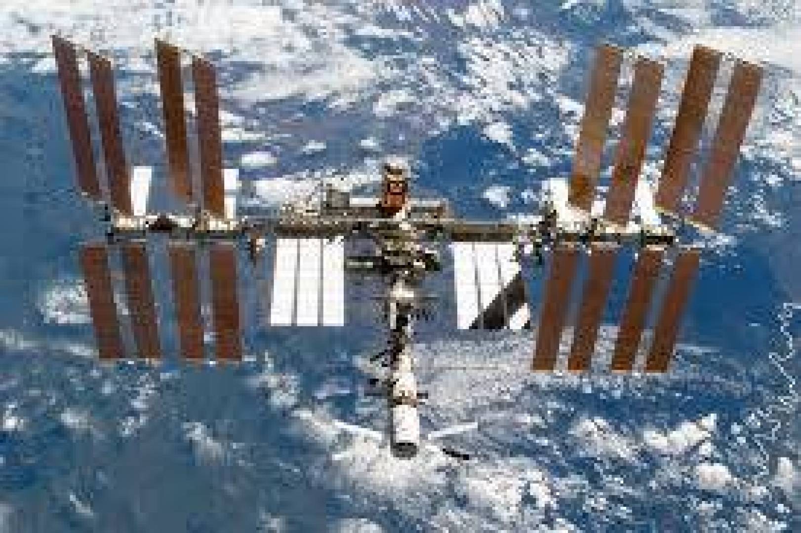 روس كوسموس تؤجل الرحلة الفضائية الروسية الأمريكية المشتركة