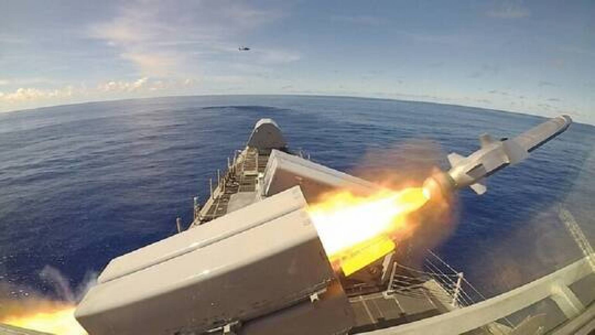 سلاح البحرية البريطاني يعدل سفنه ويجهزها بصواريخ NSM البحرية العالية الدقة 