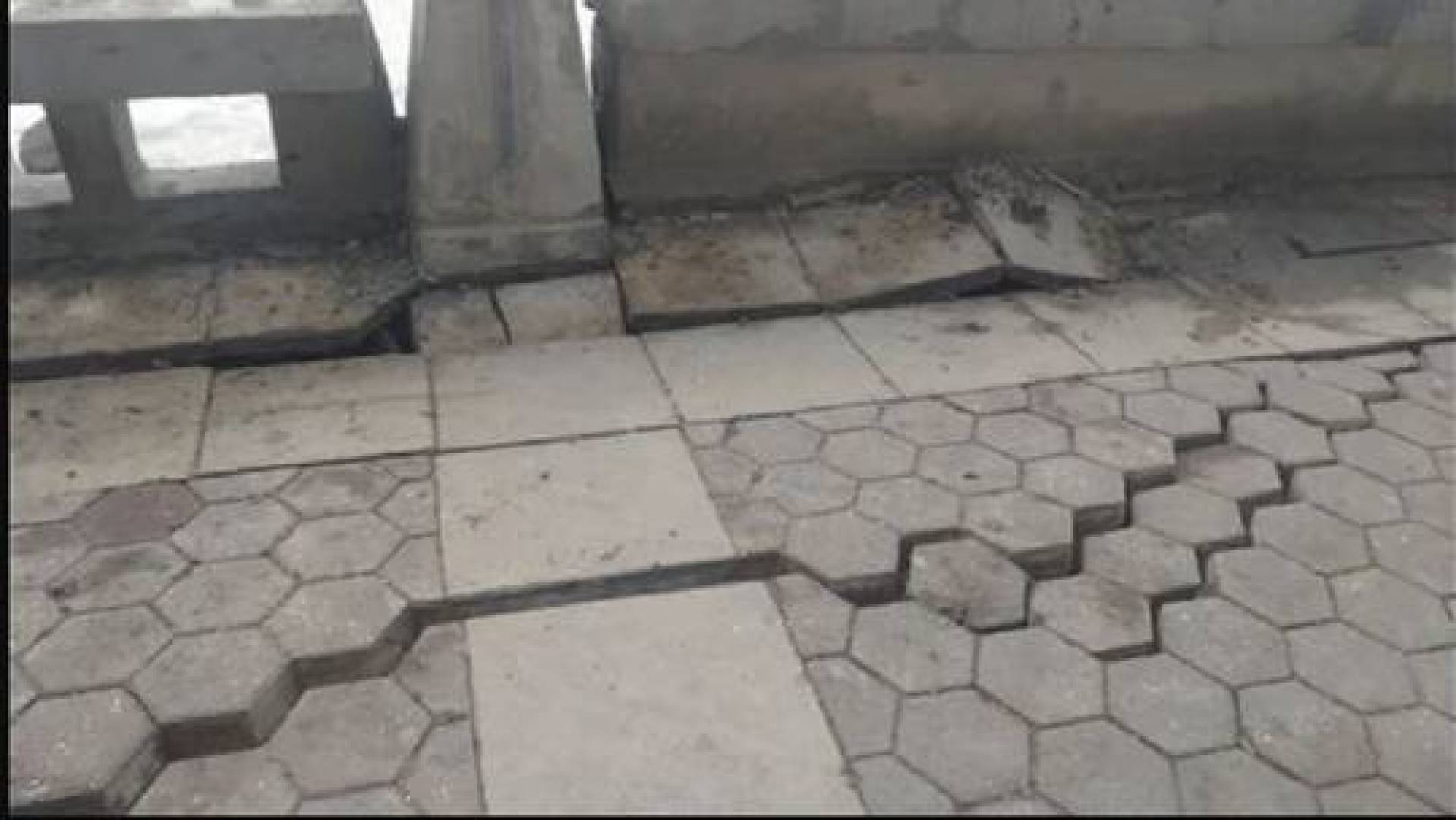 هل انشقاق أراض في مدينة الإسكندرية المصرية مرتبط بزلزال تركيا؟