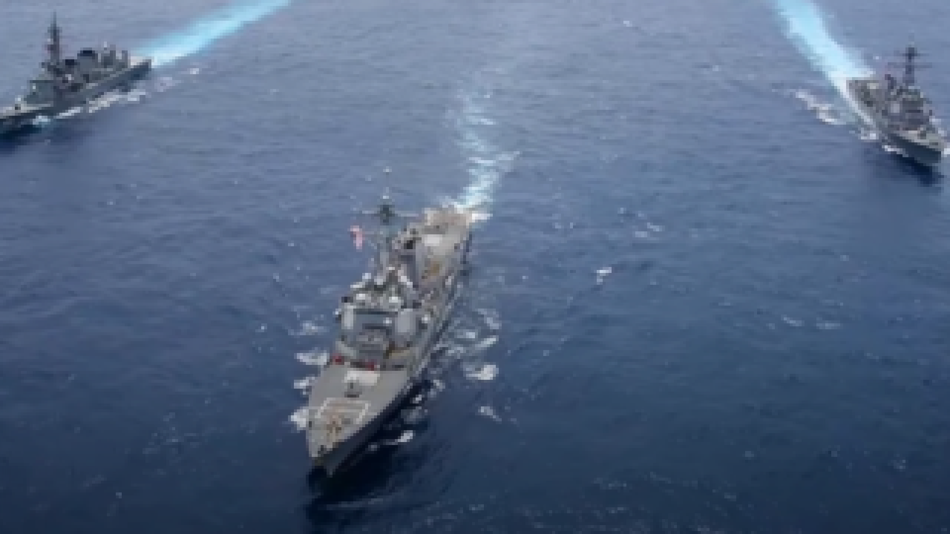 تحديث وتعديل عدة مدمرات حربية أمريكية من نوع Arleigh Burke 