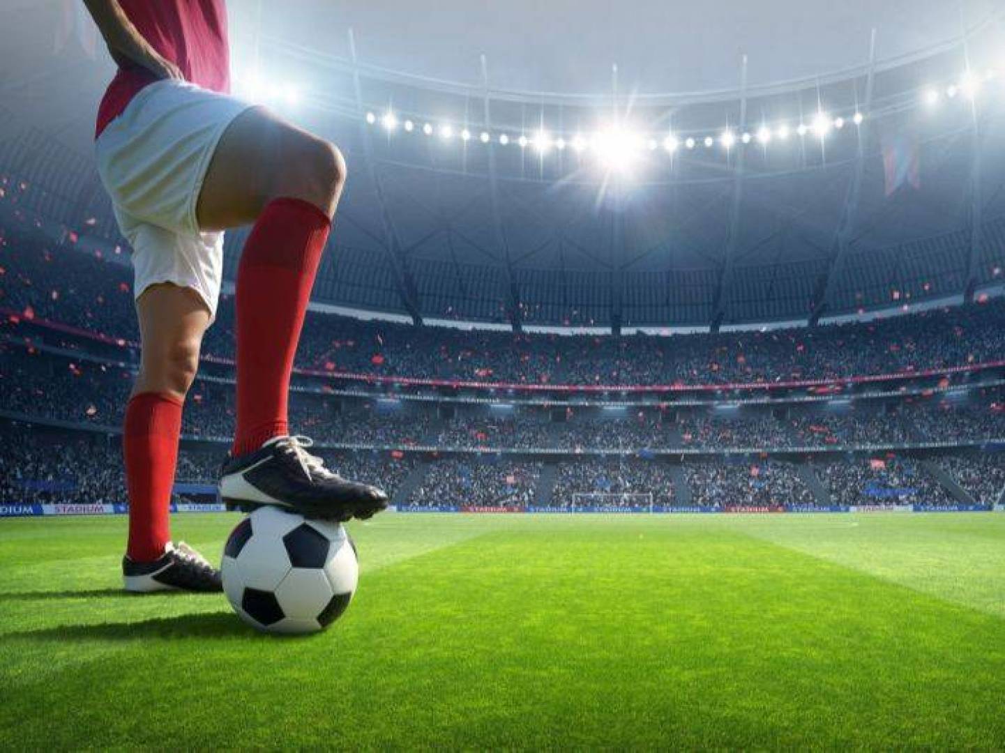 القنوات الناقلة لمباريات اليوم الخميس في الملاعب الأوروبية والعربية وموعدها