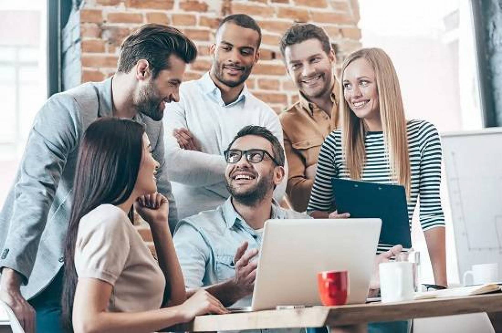 نصائح هامة تجعلك شخصا محبوبا بين الناس