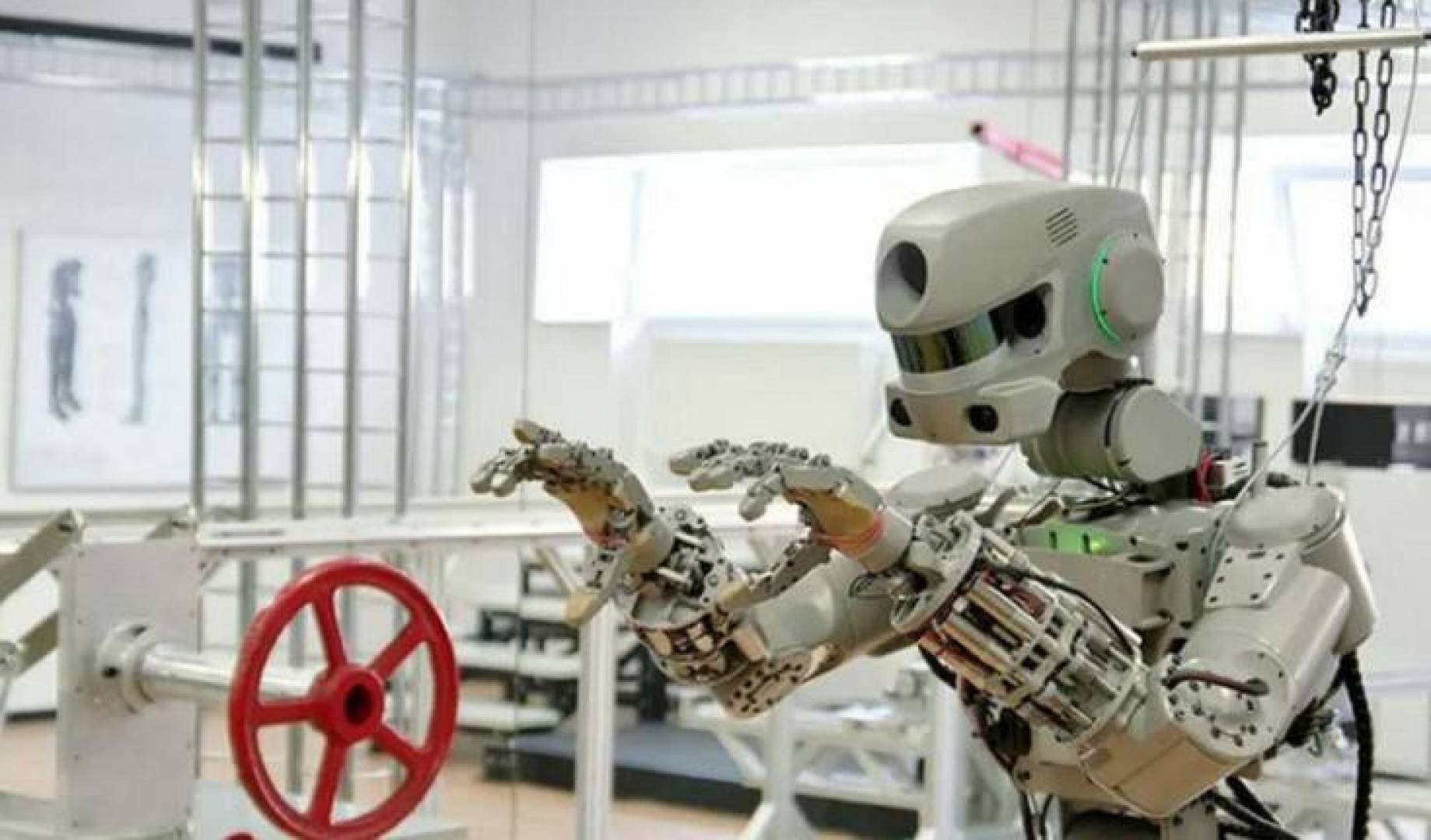 ابتكار روبوت روسي جديد لإزالة الألغام