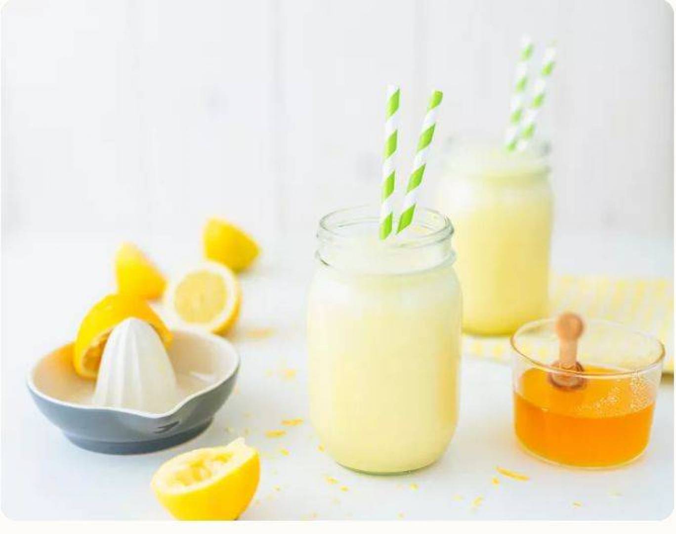 عصير الليمون بالبروتين شراب شائع على تيك توك.. هل هو صحي؟