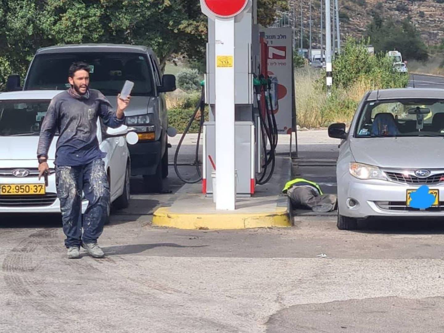 4 قتلى و 5 جرحى إصابتهم خطرة في صفوف المستوطنين في عملية نفذها بطل فلسطيني قبل قليل في مستوطنة عيلى الواقعة بين رام الله ونابلس