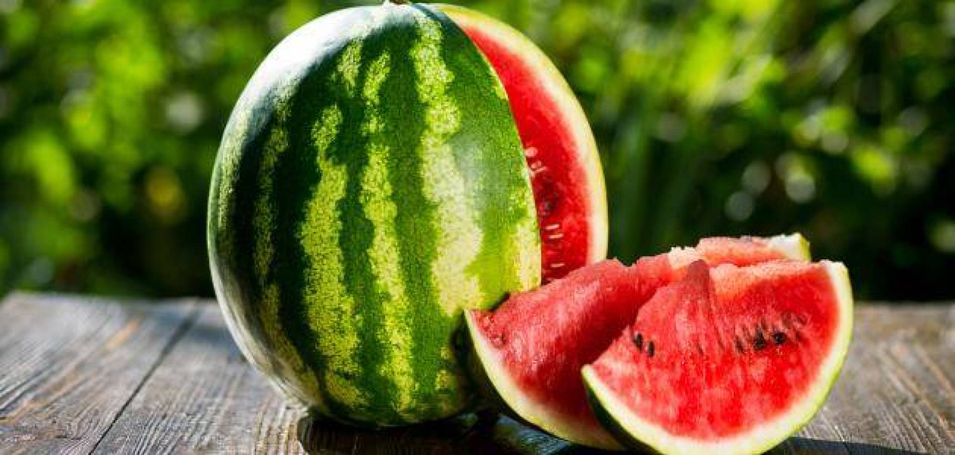 البطيخ الأحمر فاكهة الصيف اللذيذة ..تعرف على فوائده الصحية