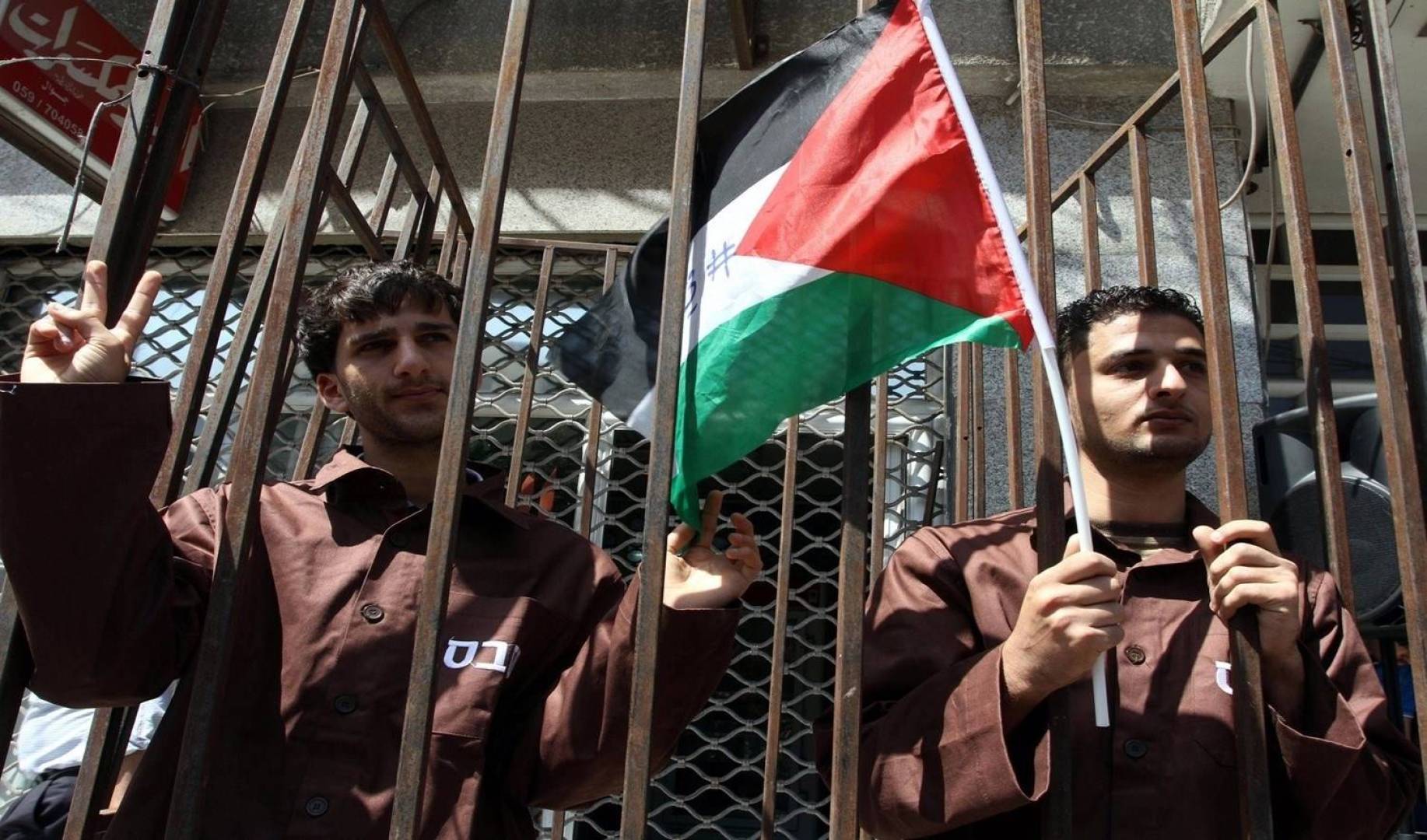 ندوة أثيرية بعنوان:

اعلان عن ندوة في لندن بعنوان, أسرى فلسطين: ماذا بعد حرمان الاحتلال ونضال الصمود؟