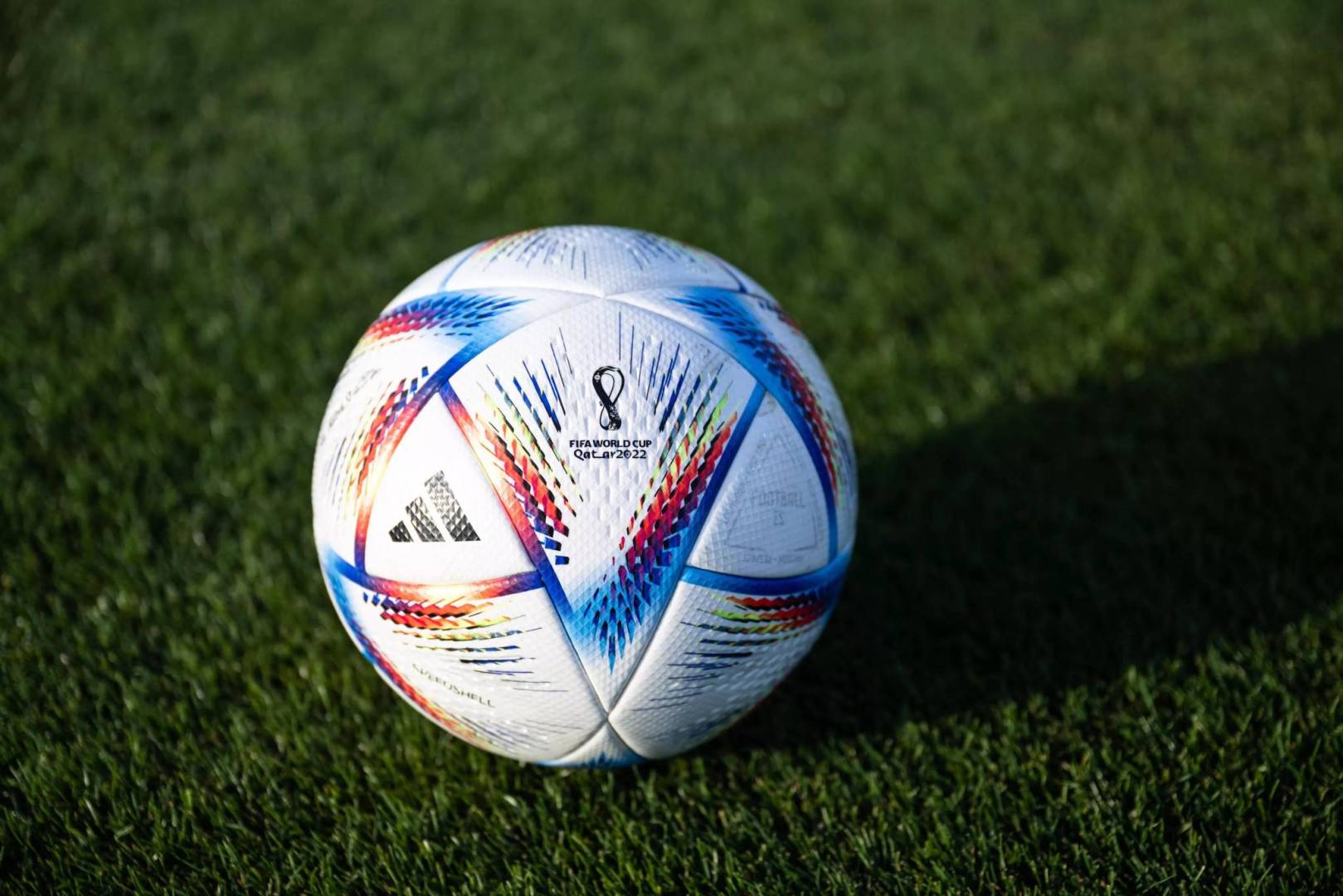 القنوات الناقلة لمباريات اليوم الأثنين في الملاعب العالمية وموعدها