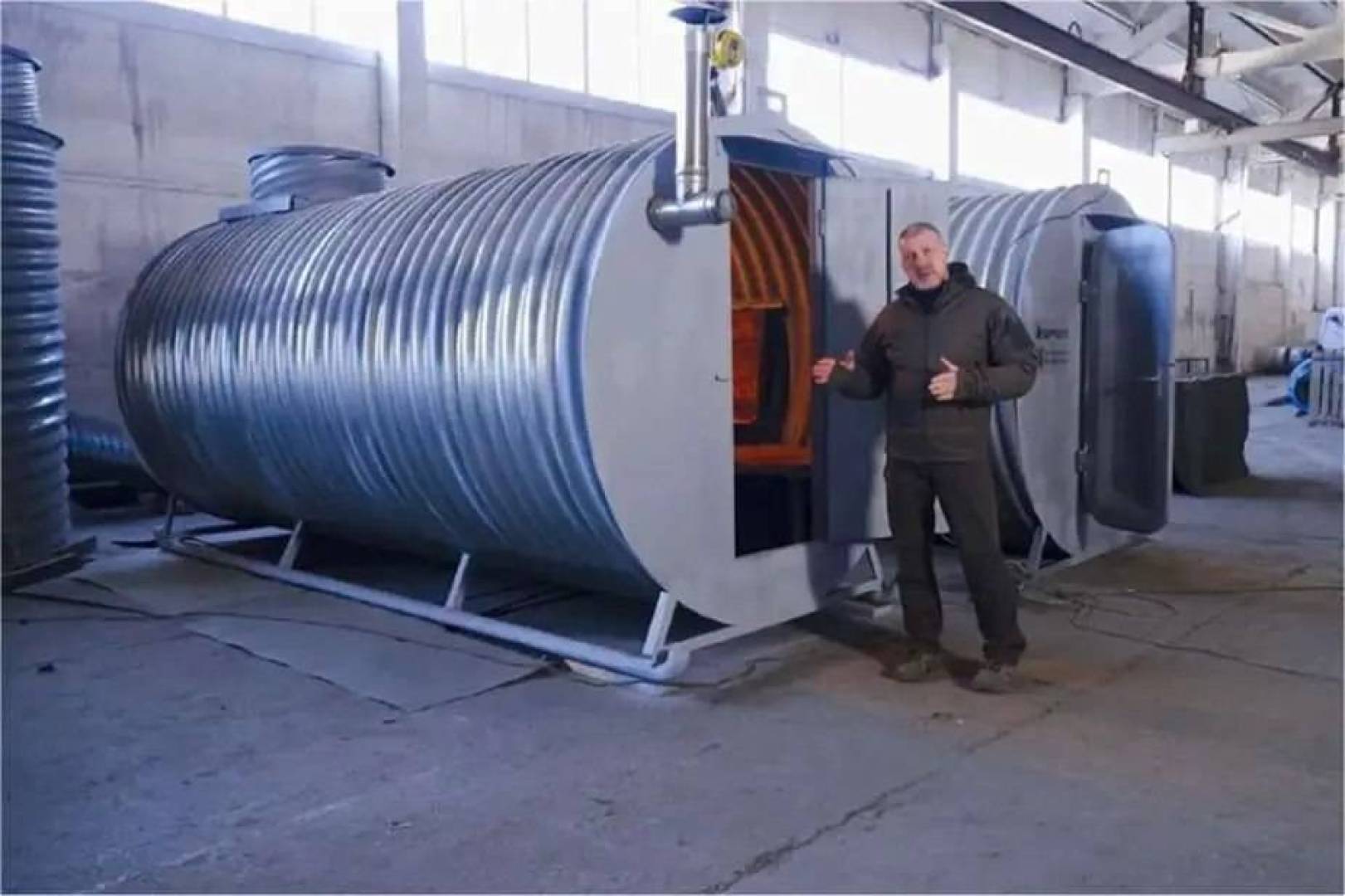 روسيا تصمم ملجأ متنقل مجهز بزلاجات للاستخدام العسكري في أوكرانيا