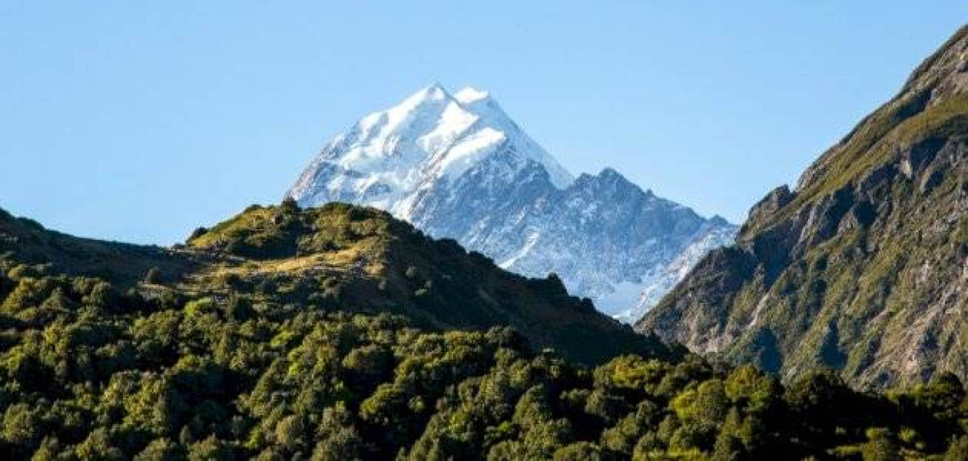تقلص قمة جبل مون بلون في جبال الألب: لغز يثير استغراب العلماء