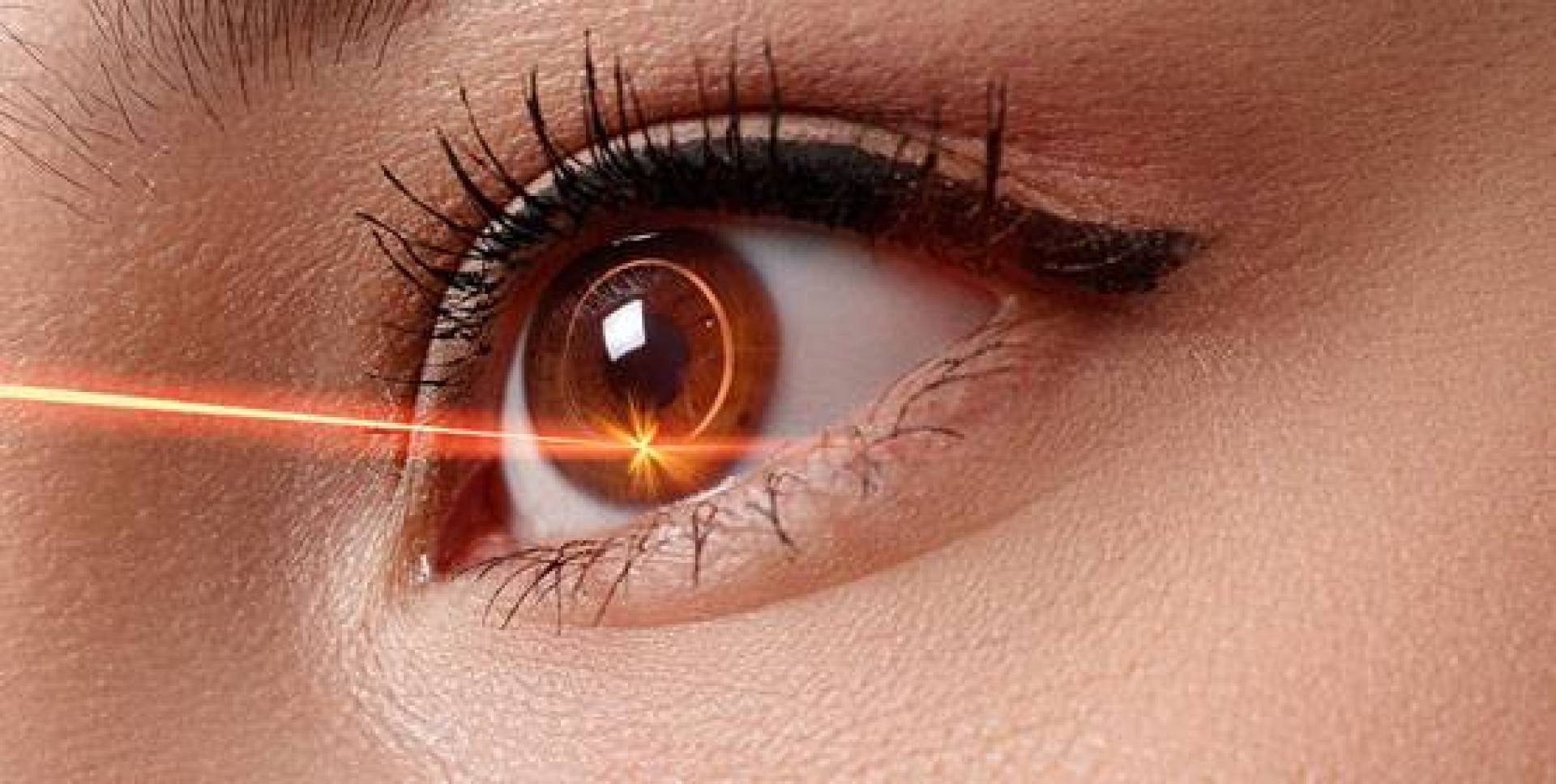 التقنيات الرئيسية المستخدمة في تصحيح الرؤية بالليزر والآثار الجانبية الشائعة