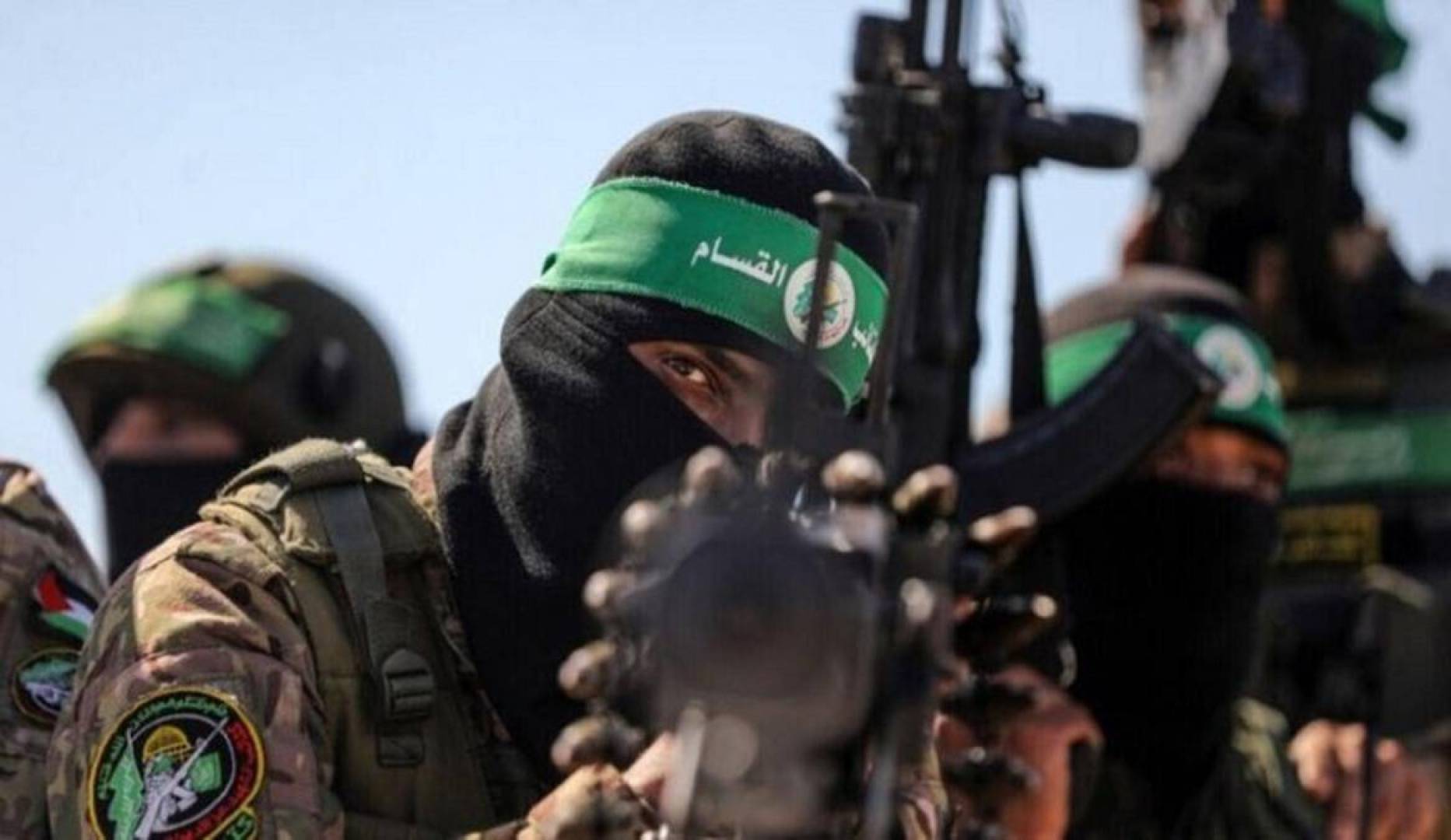 كتائب القسام تدمر 9 آليات إسرائيلية بعدة محاور بقطاع غزة وتقنص جندي منذ الصباح حتى الآن