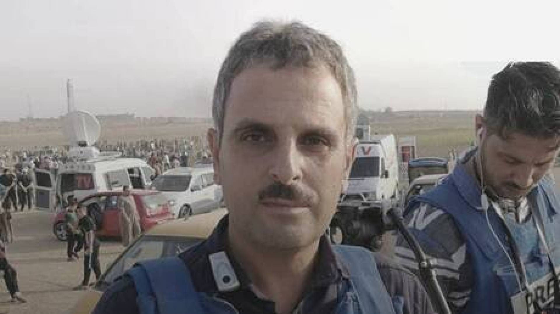 استشهاد الصحفي الفلسطيني محمد أبو حطب مع 11 فرد من عائلته
