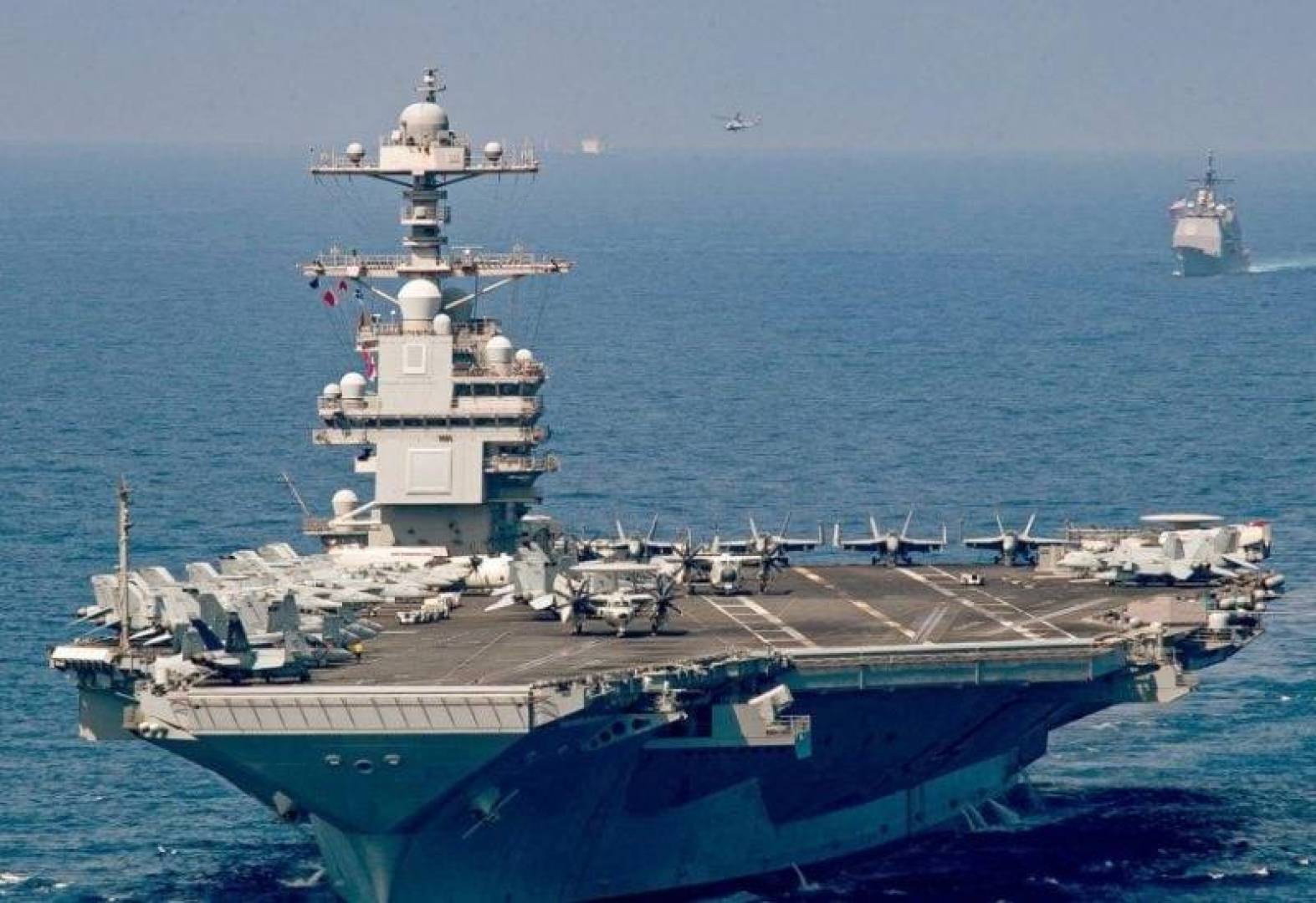 الرئيس الروسي بوتين:  إن كان إرسال حاملة الطائرات الأميركية من أجل قصف لبنان أو إخافة أحد فهناك يوجد شعب لا يخاف شيئاً