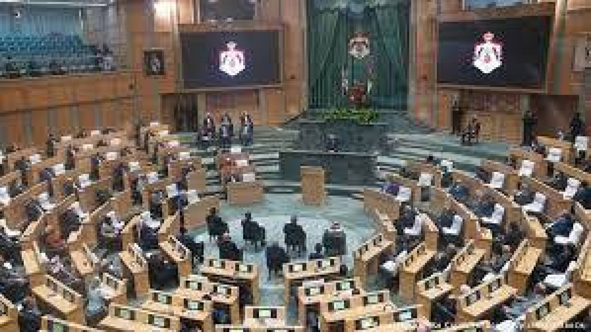 مجلس النواب الأردني يطلب مراجعة الاتفاقات الموقعة مع إسرائيل