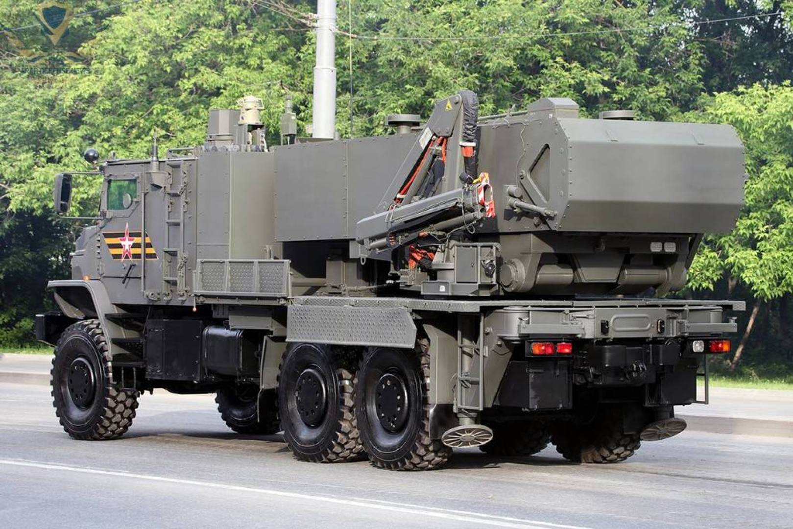 خصائص ومواصفات وميزات قاذفة اللهب 