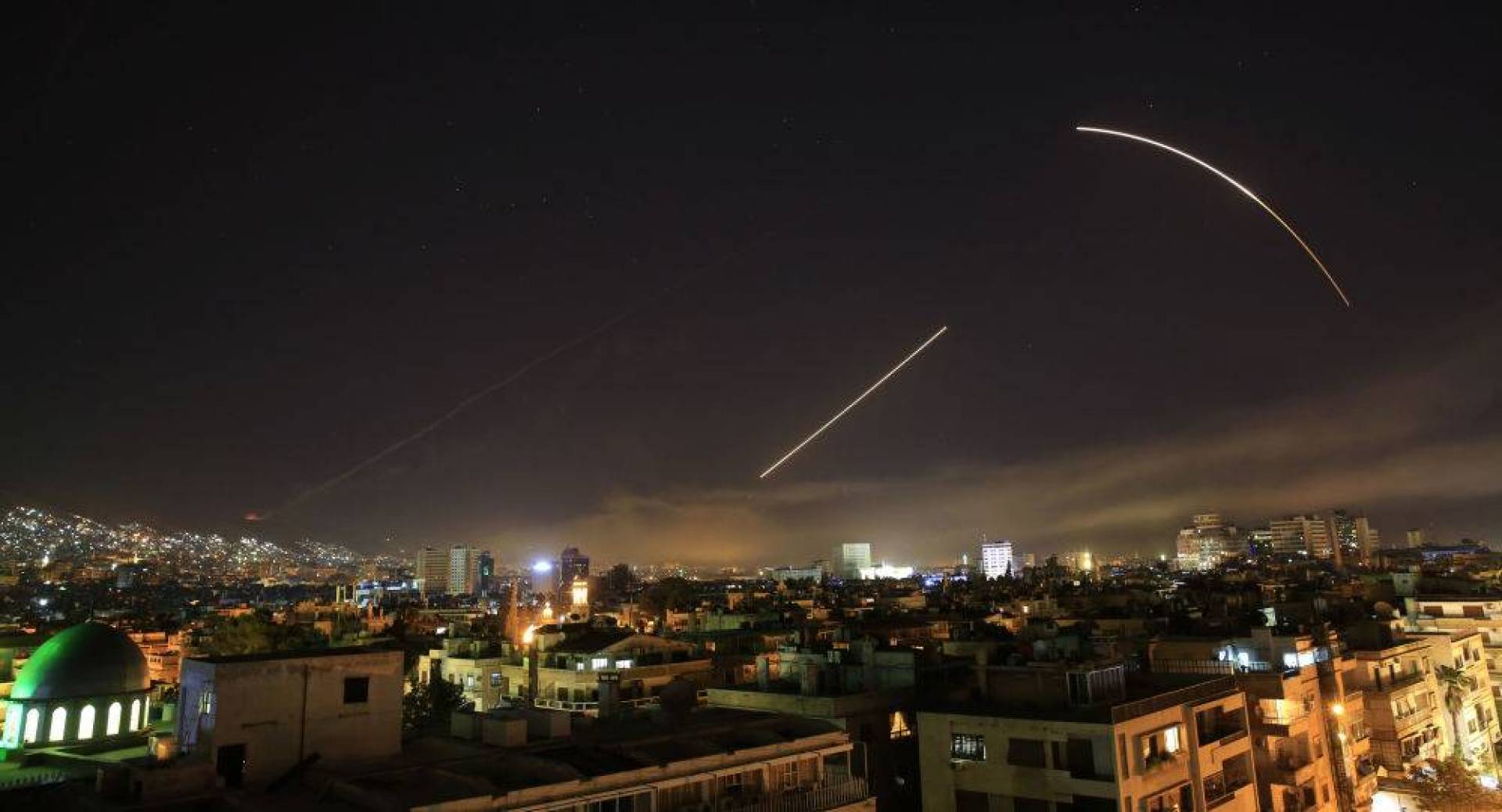 الدفاعات الجوية السورية تتصدى لعدوان إسرائيلي في محيط العاصمة دمشق